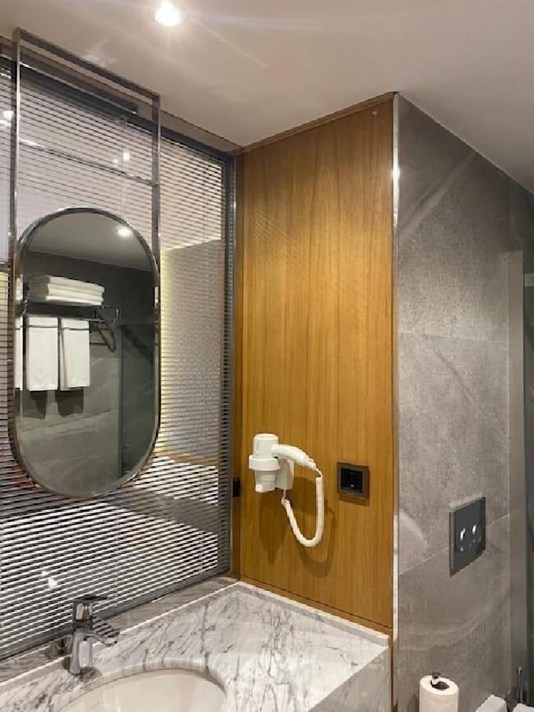 Hotel Bella 2*