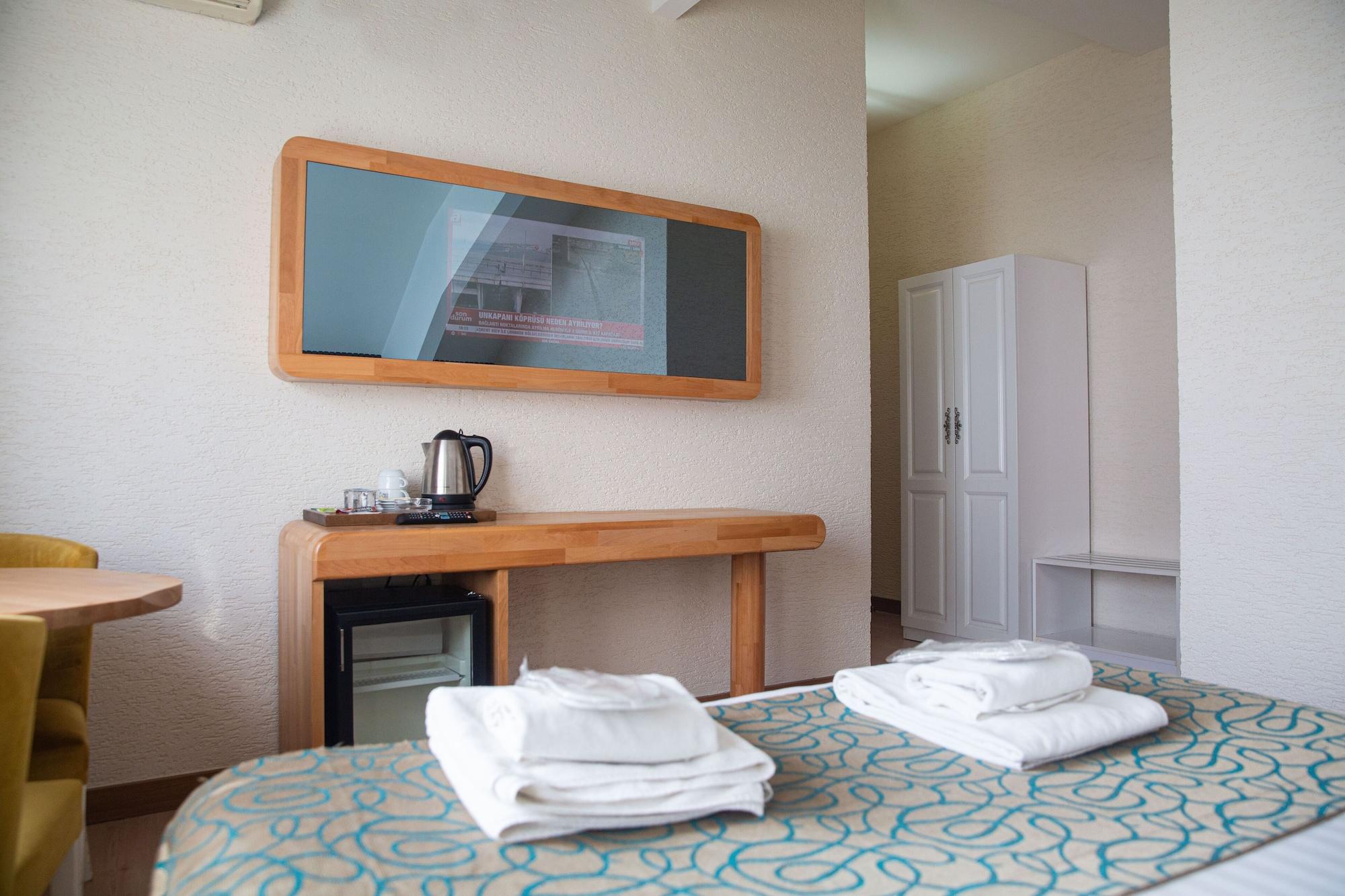 Emirtimes Kadikoey Hotel