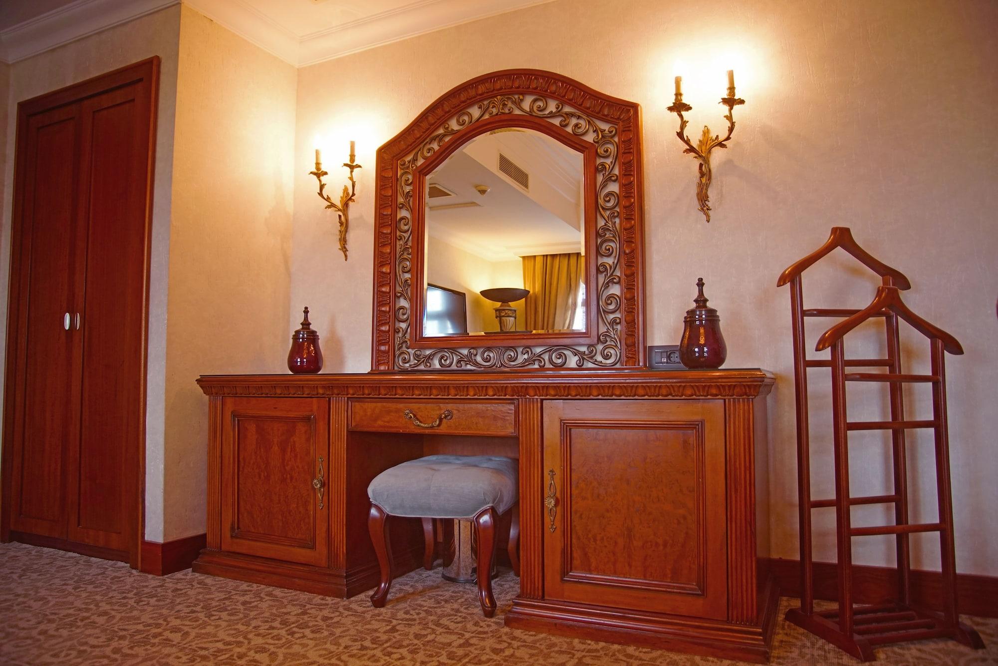 The Park Merter Hotel