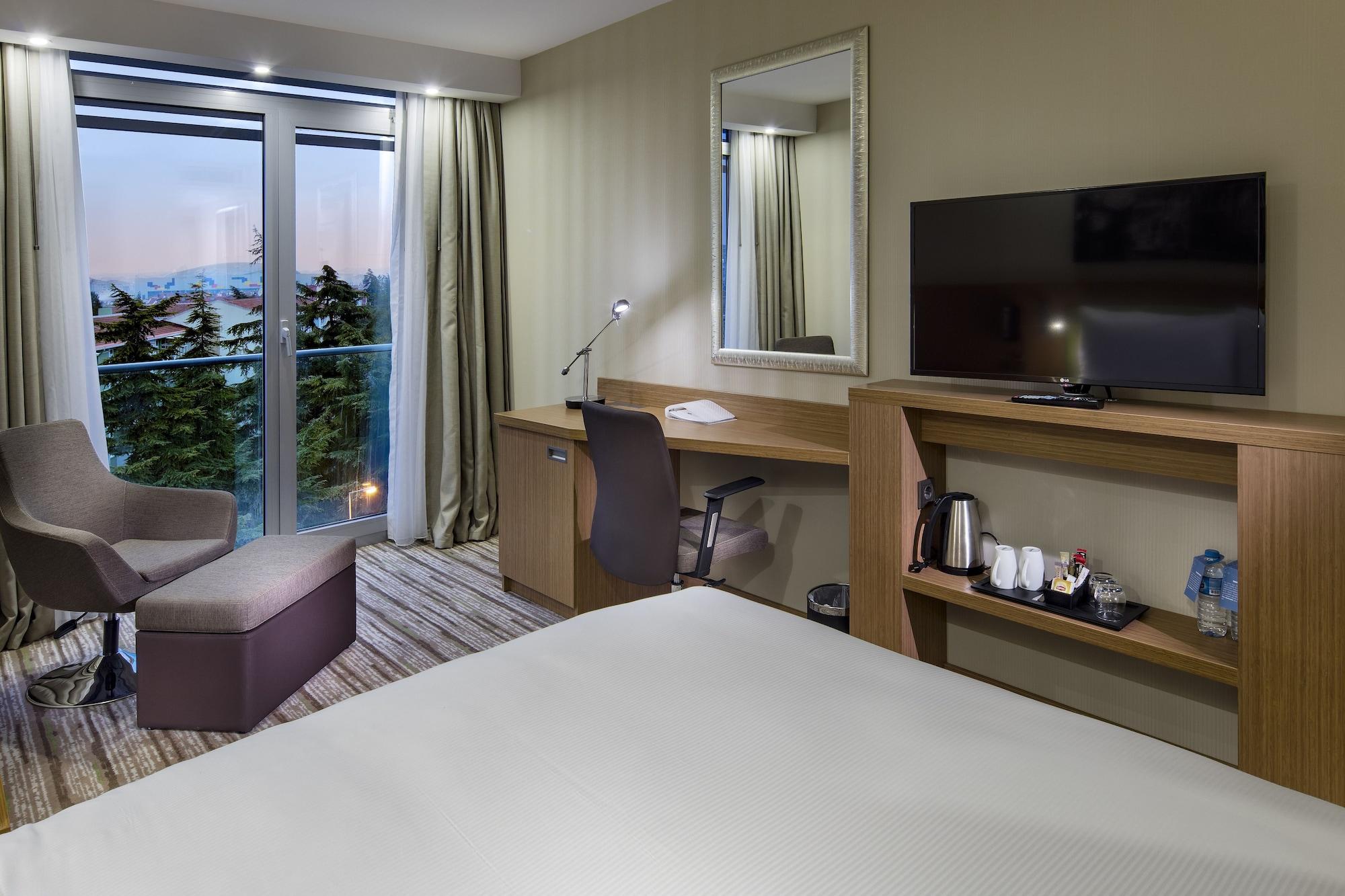 Otel Hampton By Hilton Atakoy