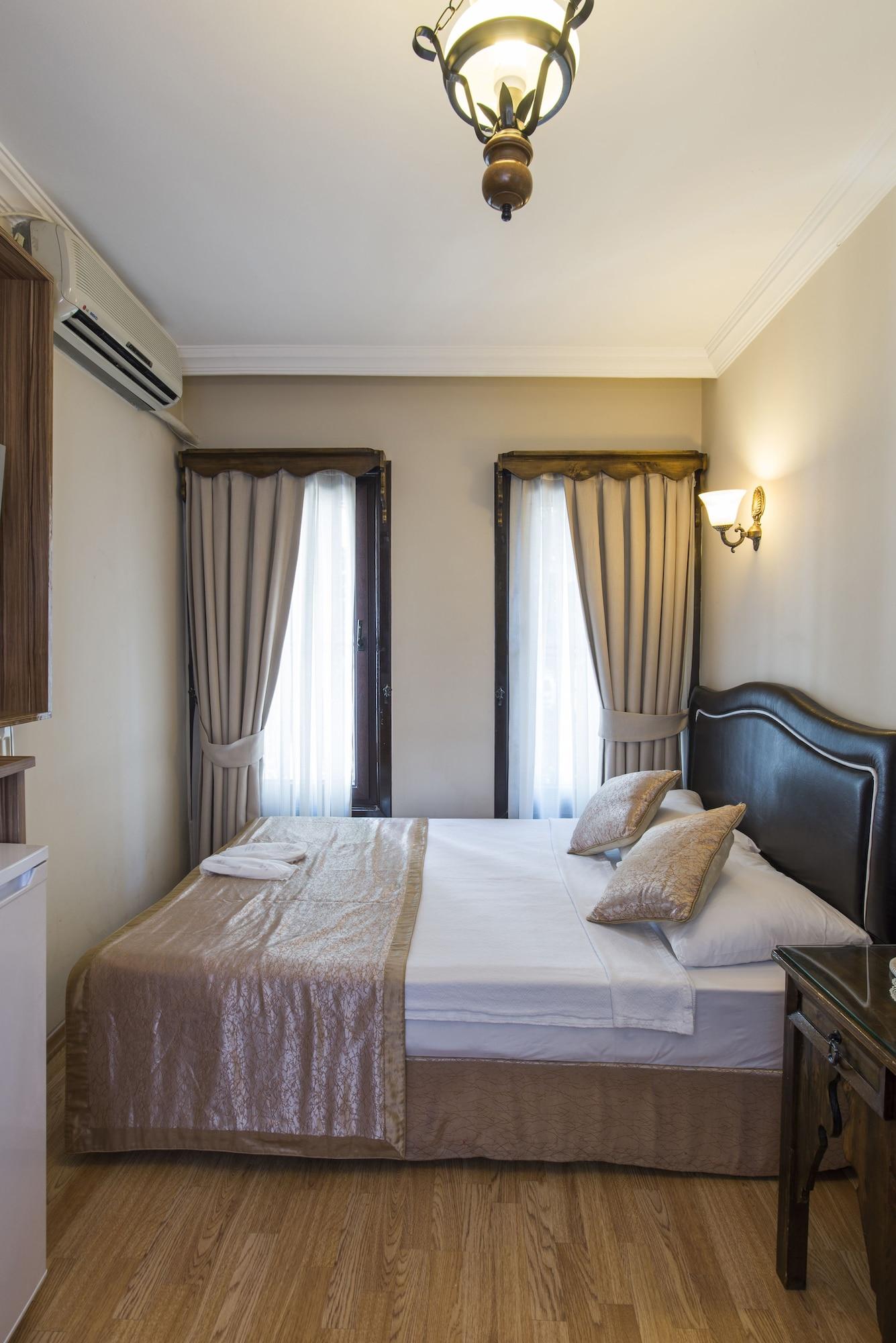 Guest house Naz Wooden House Istanbul