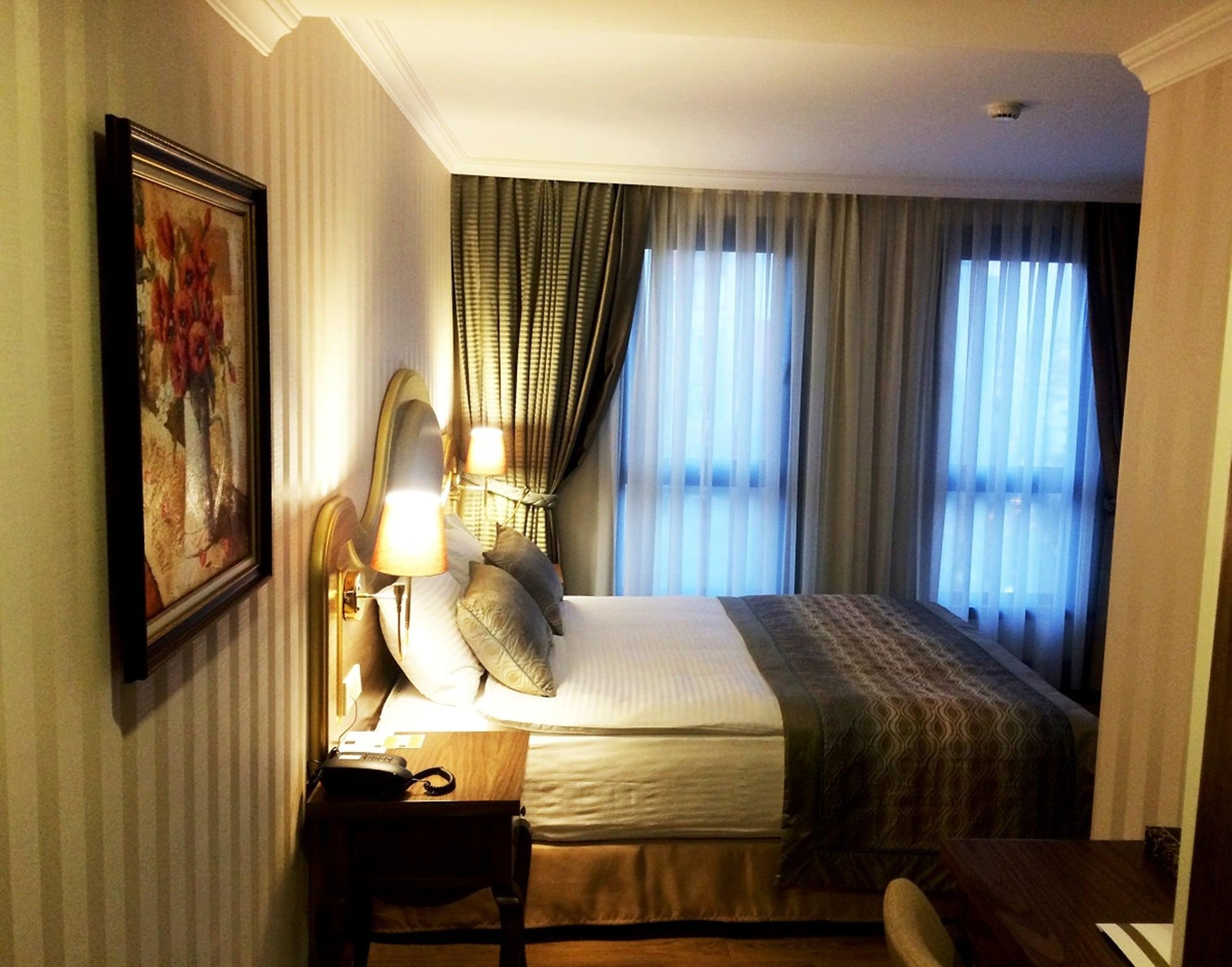 Hotel The