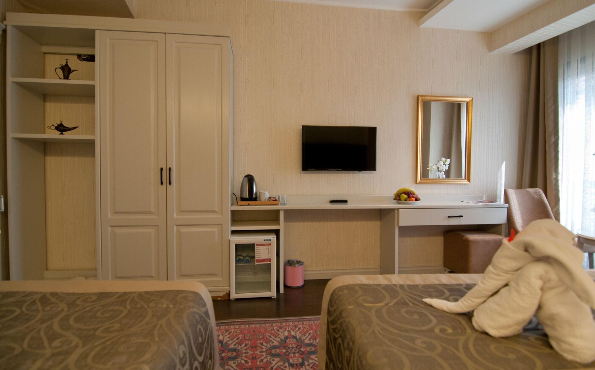 Pruva Hotel 3*