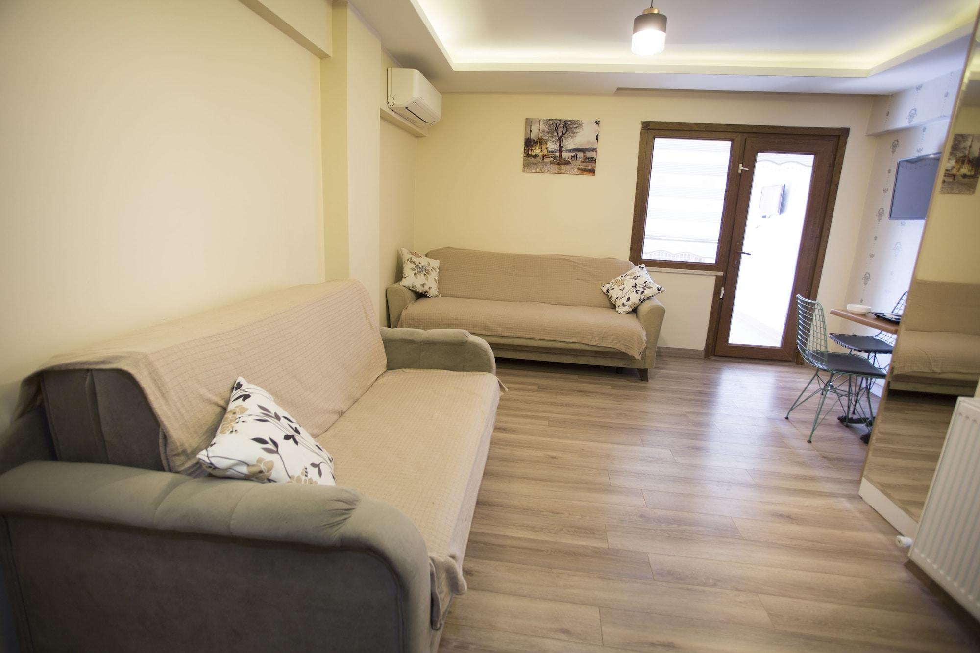 Hotel T-square 2*