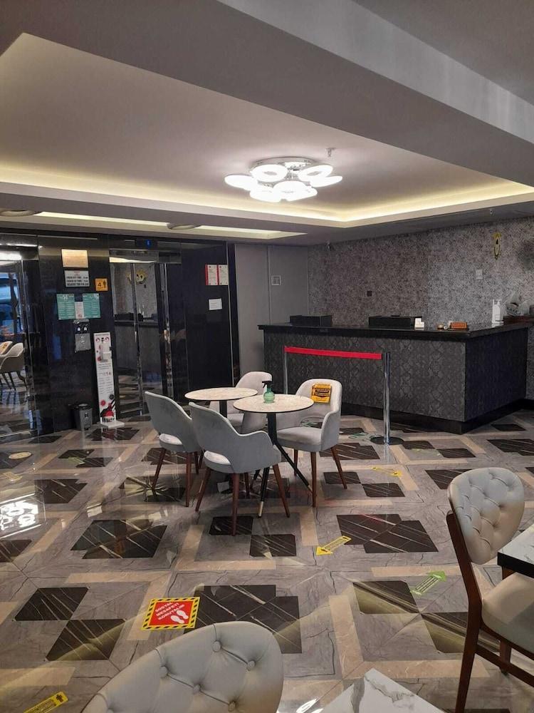 Vatan Asur Hotel