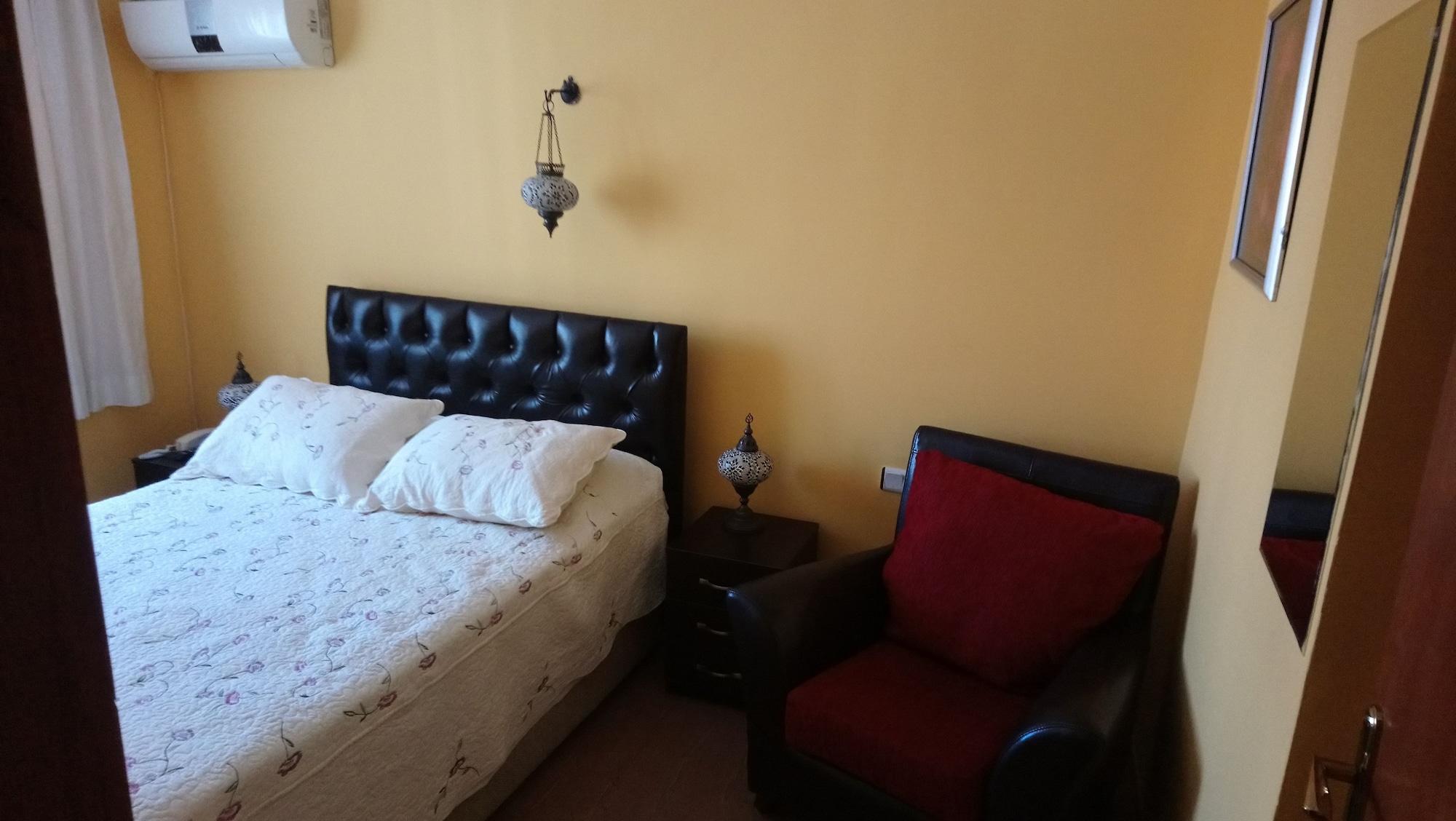 Cosmopolitan Park 3*