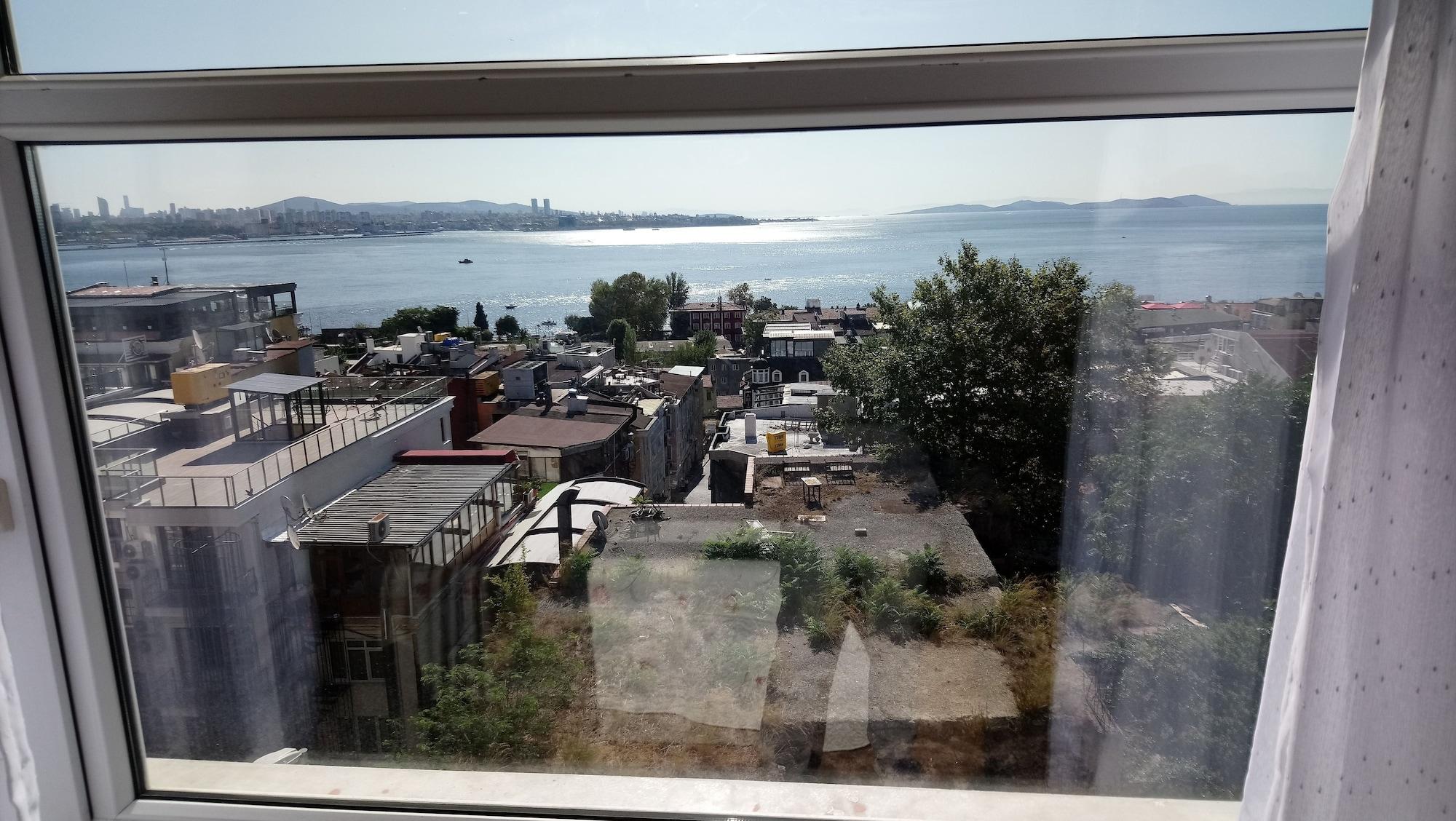 Cosmopolitan Park Otel 3*