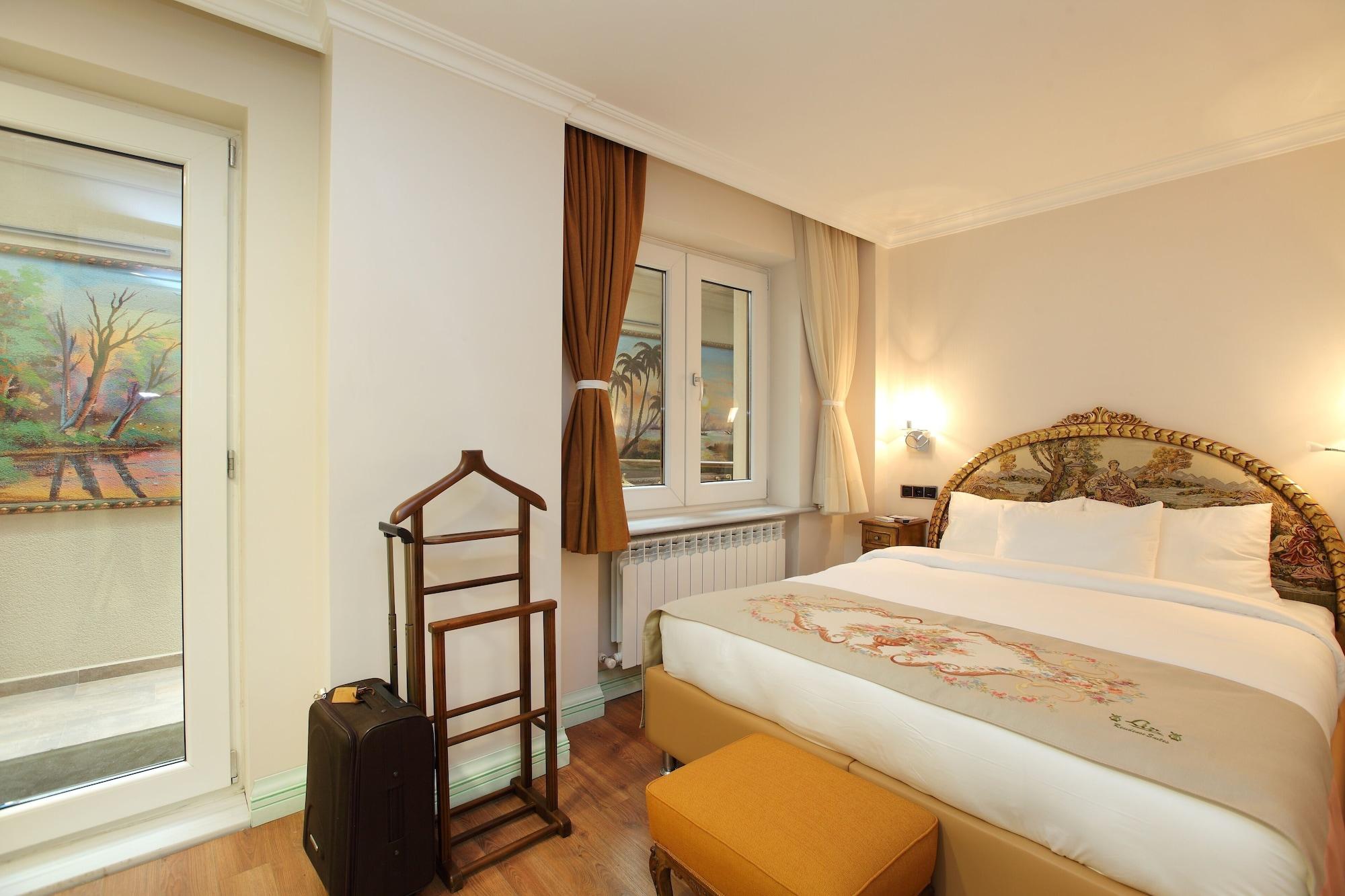 Lir Long Apart Otel 3*