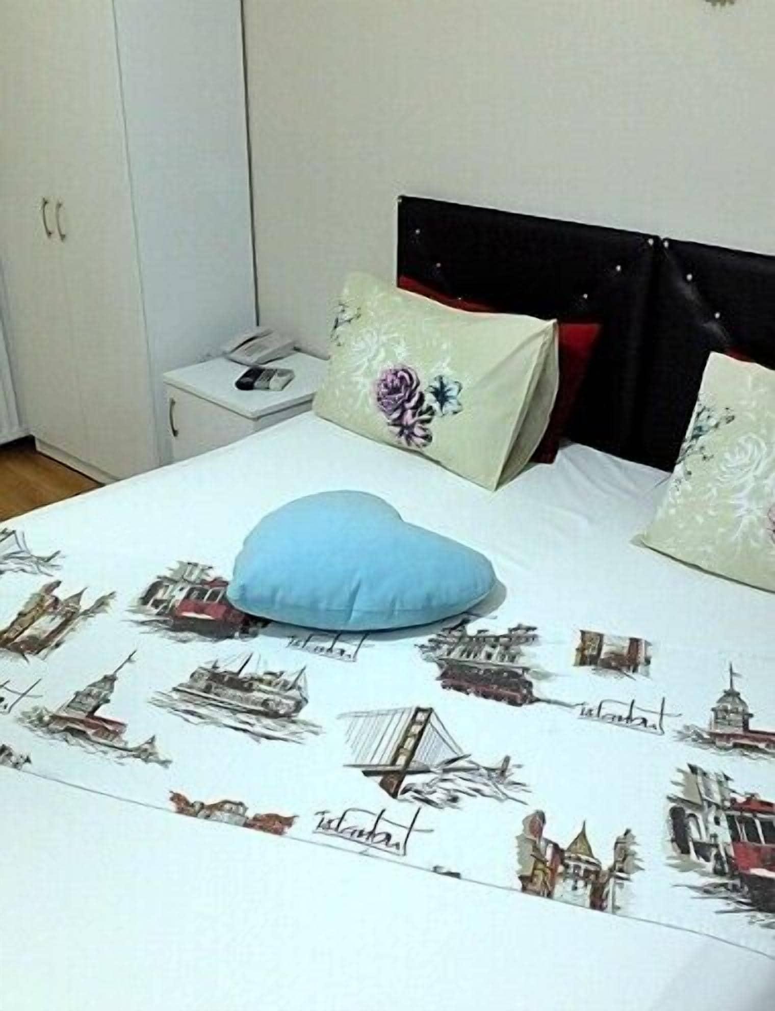 Kadikoy Port