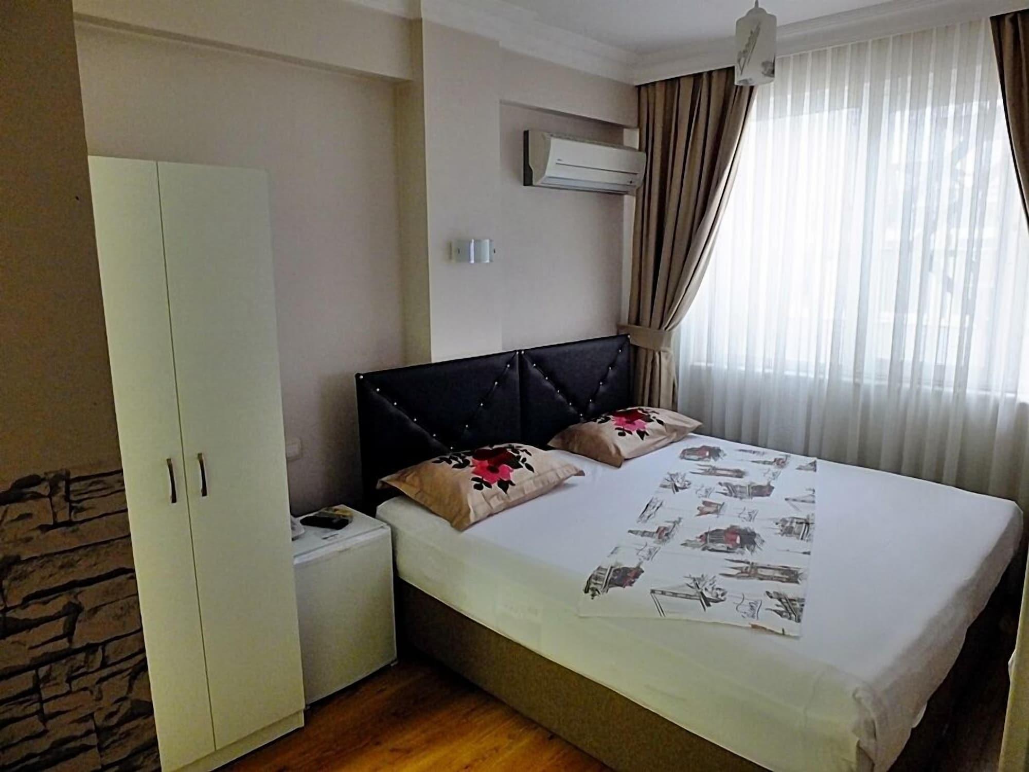 Hotel Kadikoy Port 2*