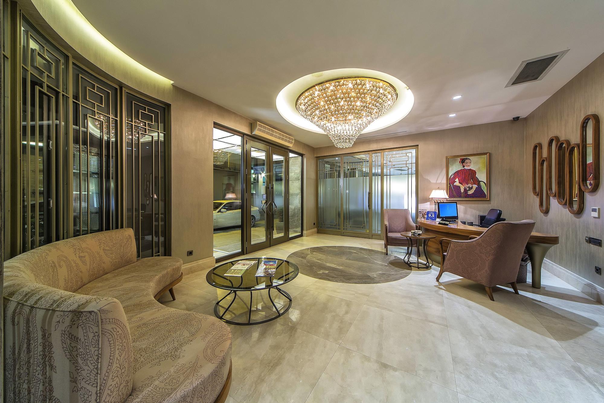 Otel Morione & Center