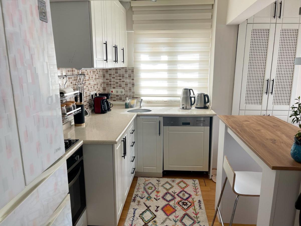 Cozy And Bright Near Bosphorus *