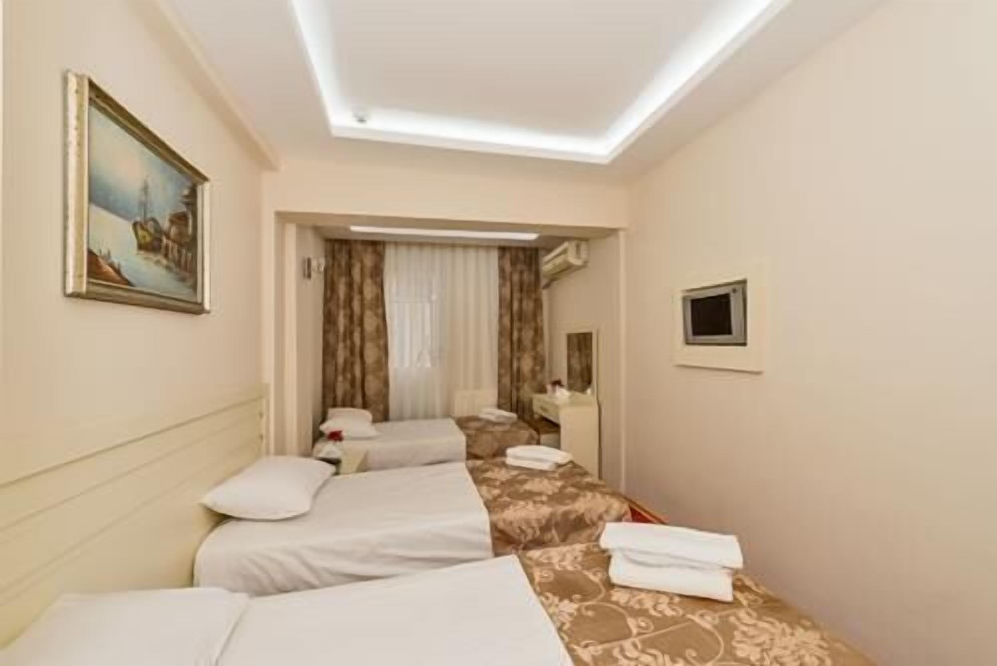 Maral Hotel