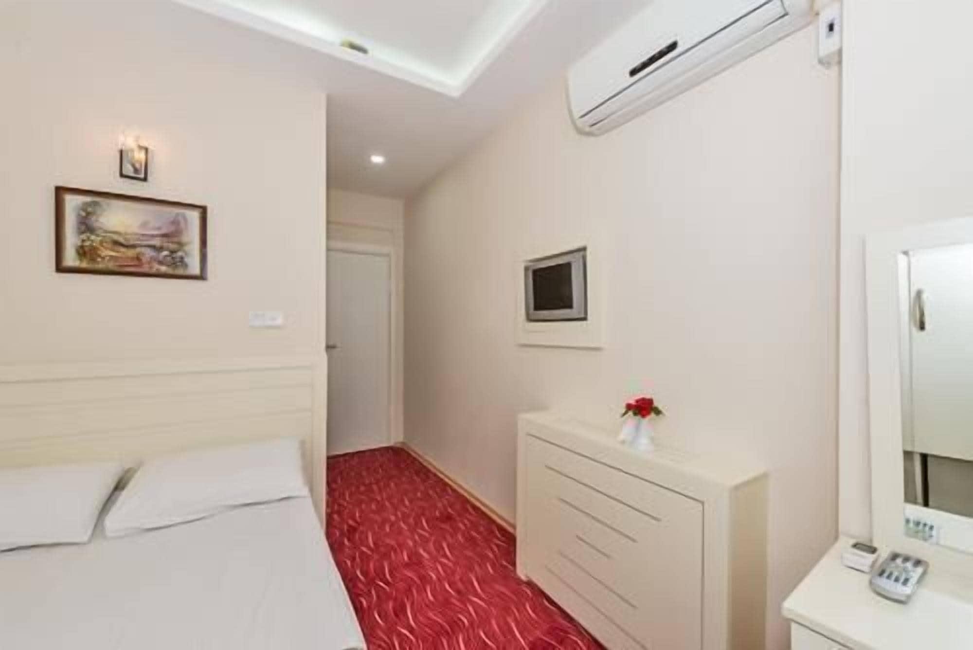 Hotel Maral 3*