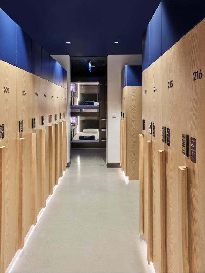 Capsule hotel Kepler Club Sabiha Goekcen Airport - International Transit Area 5*