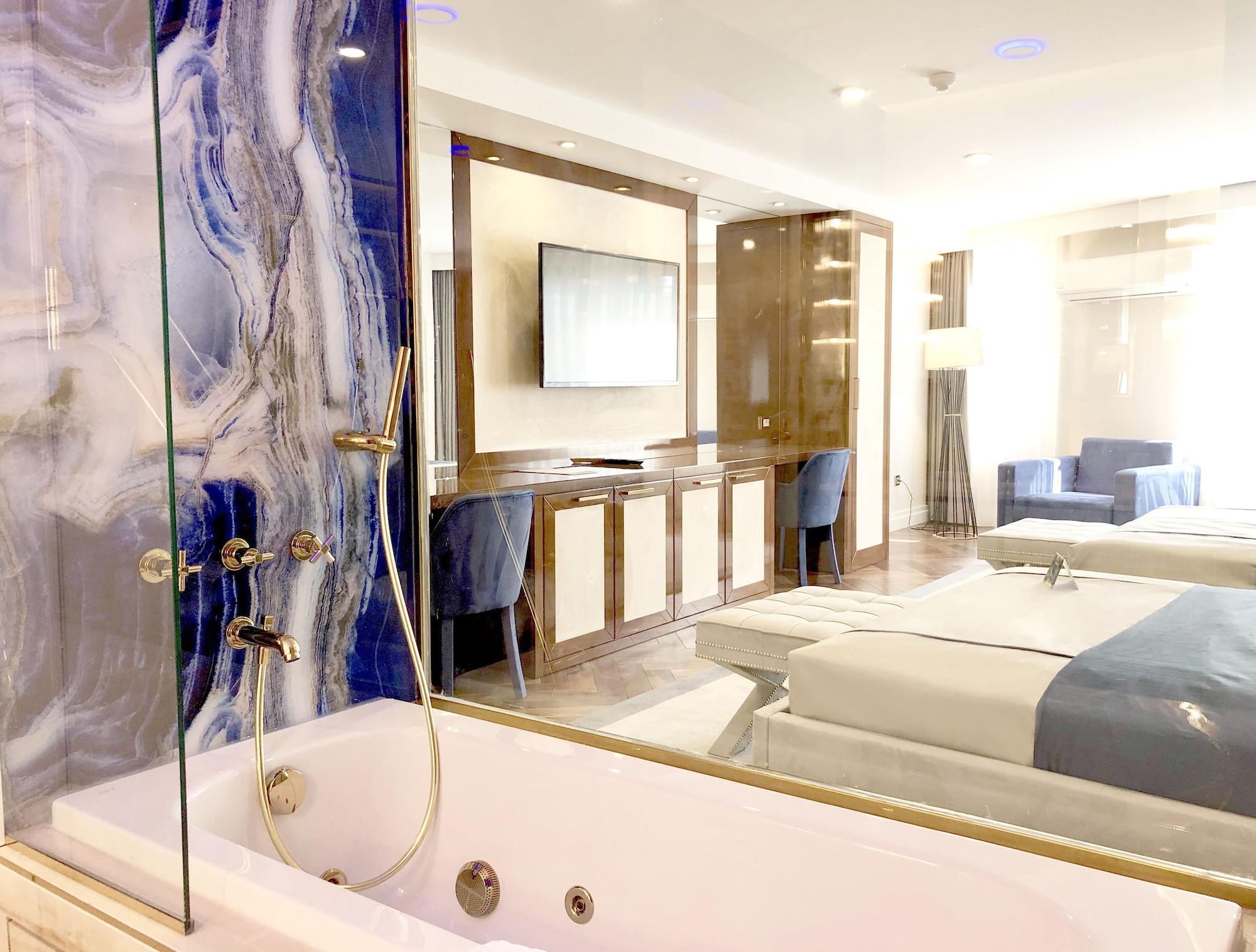 Zurich Hotel 4*