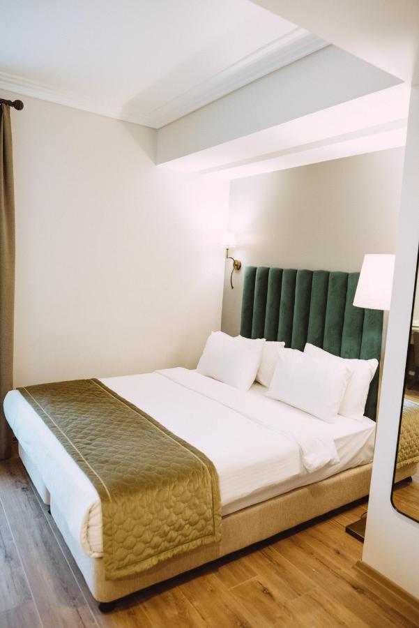 Sirkeci Hotel 4*
