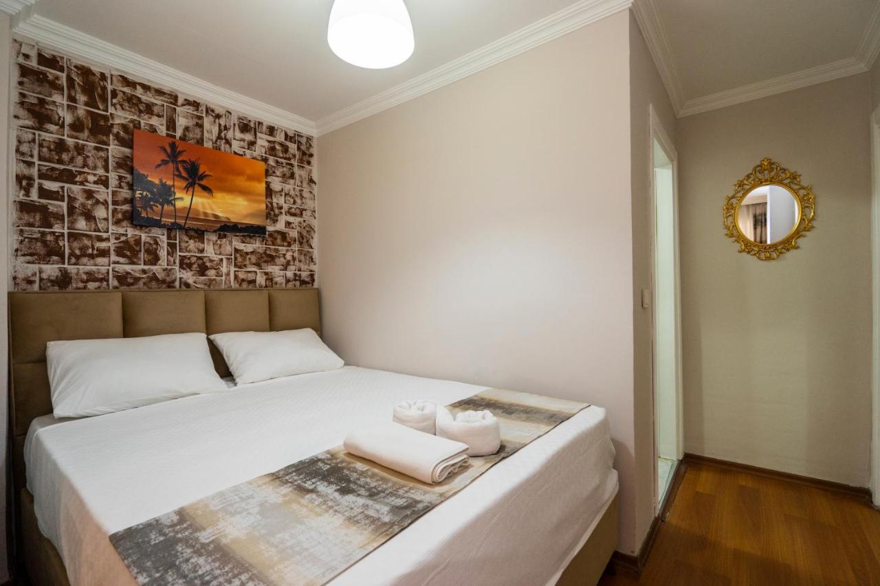 Blue Mosq- Three Storey Detached Villa