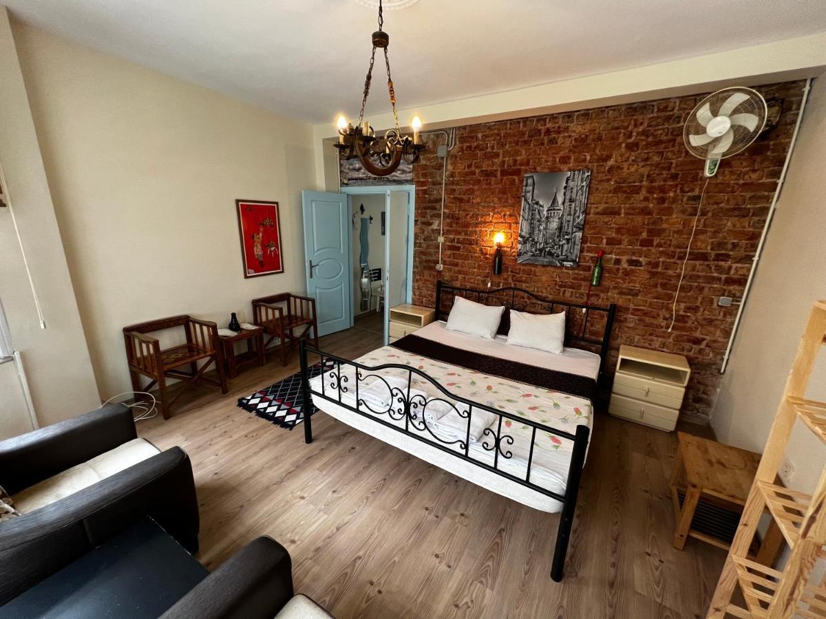 Taksim Sofa House