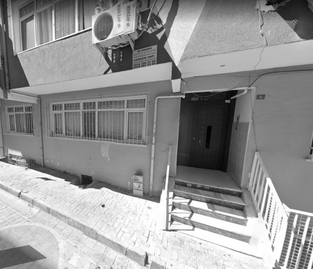 Feeling At In Center 5 Minutes Walk To The Atakoey Metro Station & Metrobus Privatunterkunft