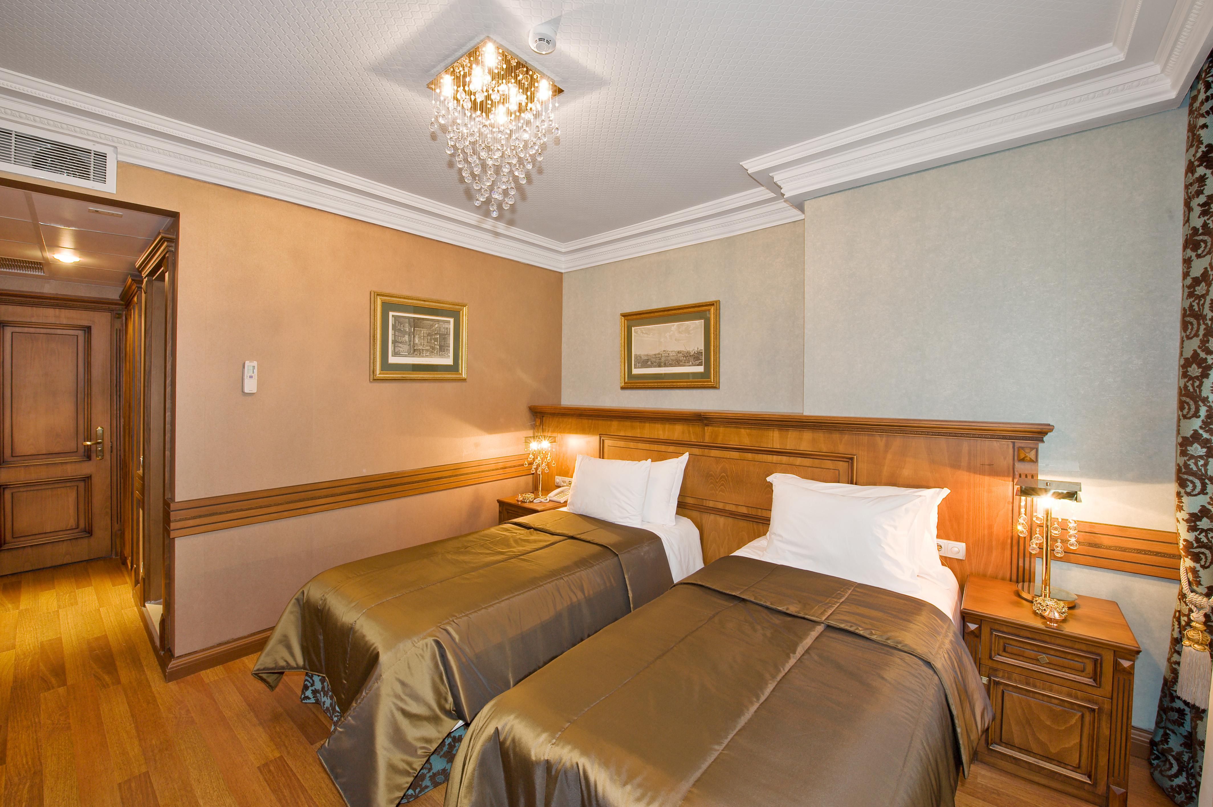 Ferman Old -special Category Otel