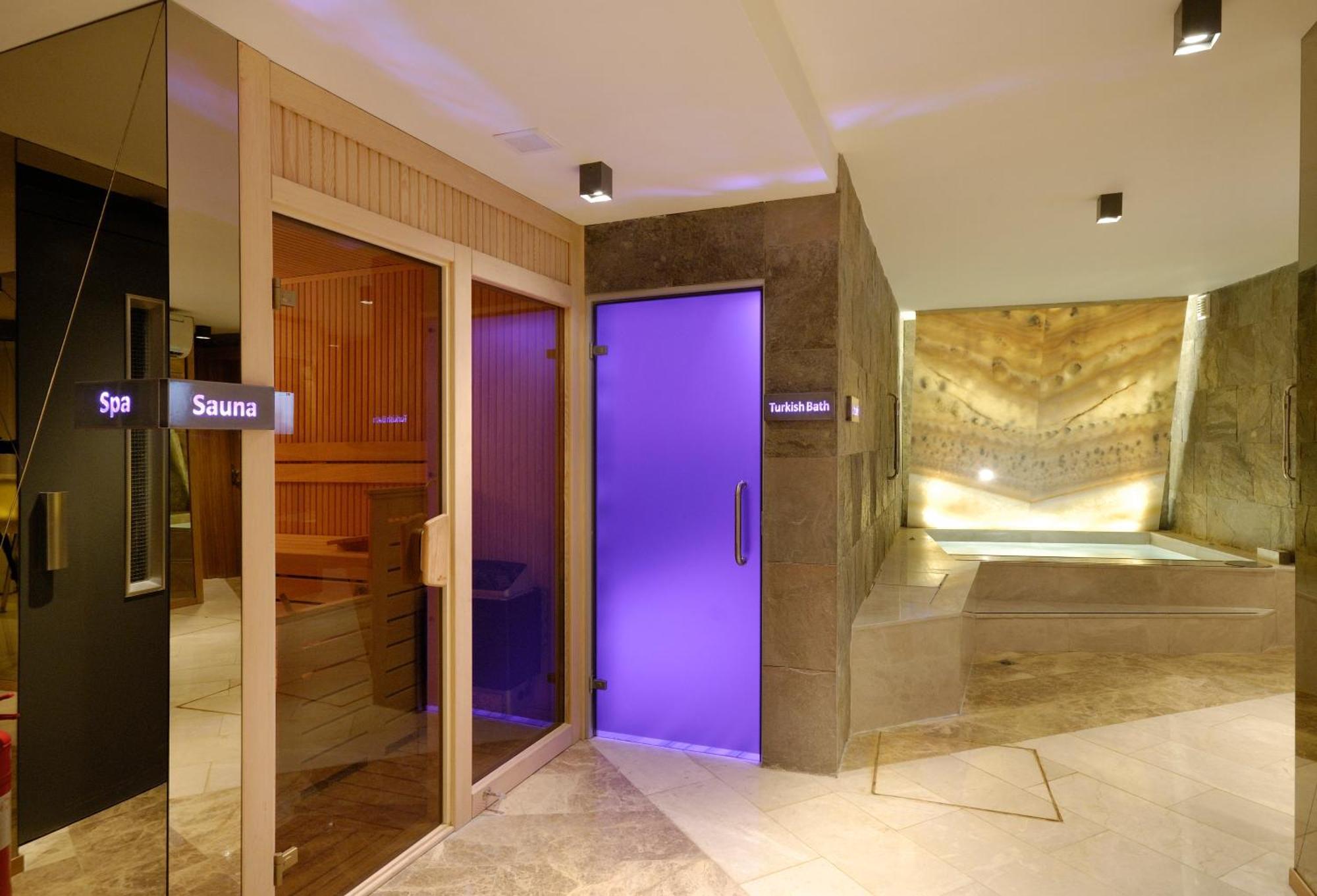Hotel Tulip City Hotel & Spa - Istanbul Taksim Pera City Center 4*