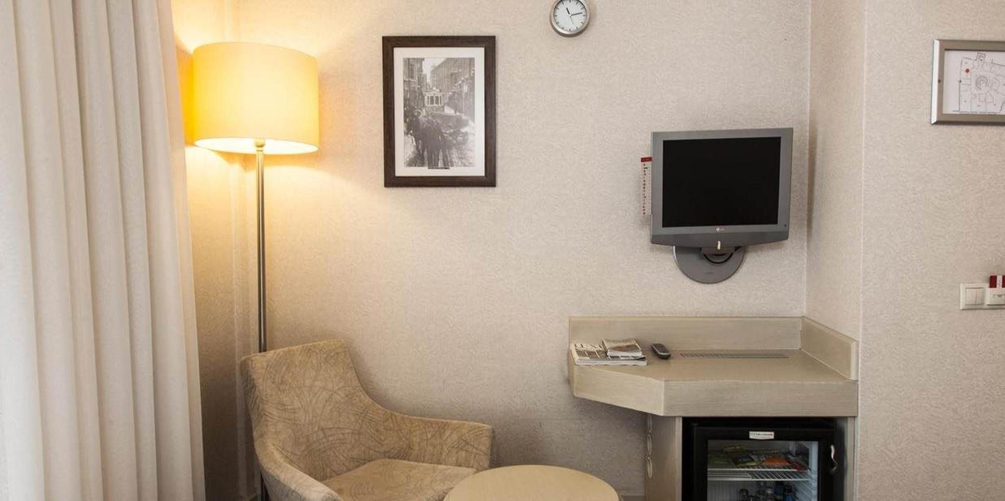 Faros Old - Special Category Hotel 4*