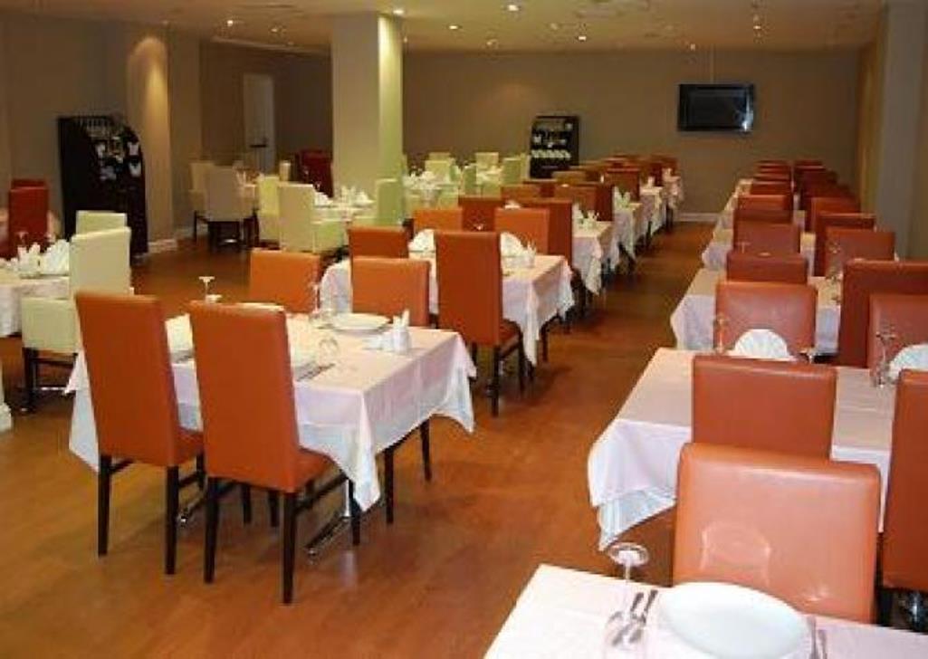 Golden Hill 4*