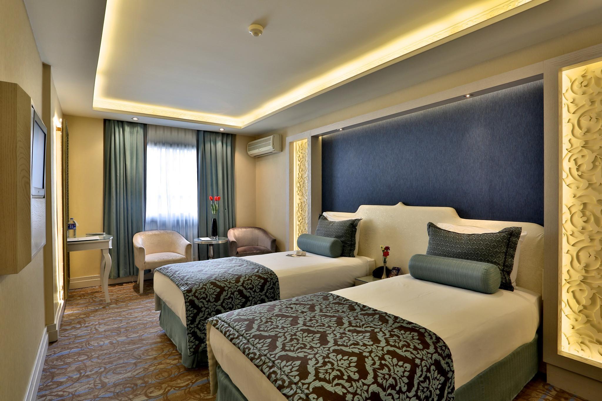 Hotel Zurich 4*