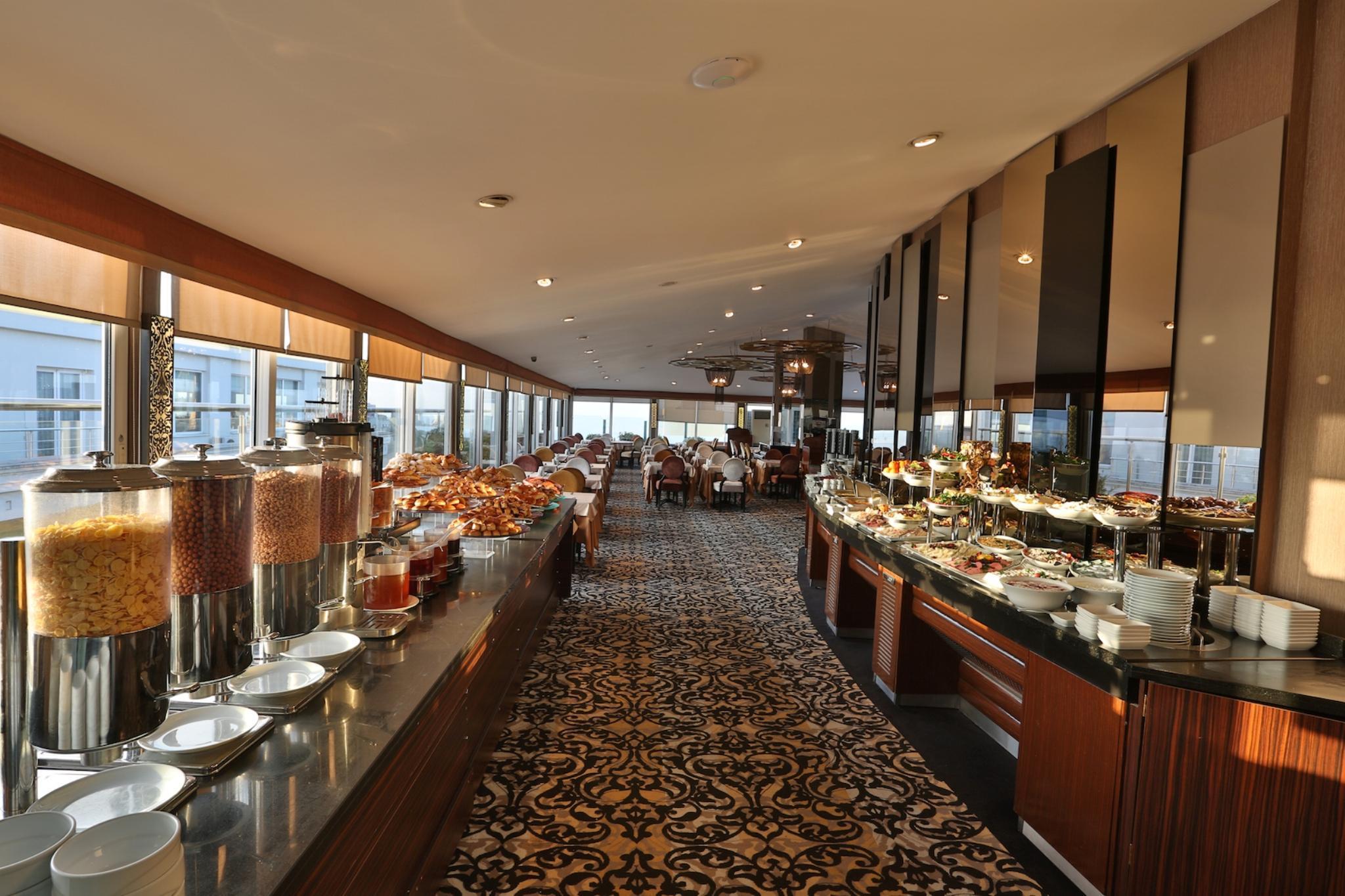 Zurich Hotel 4*