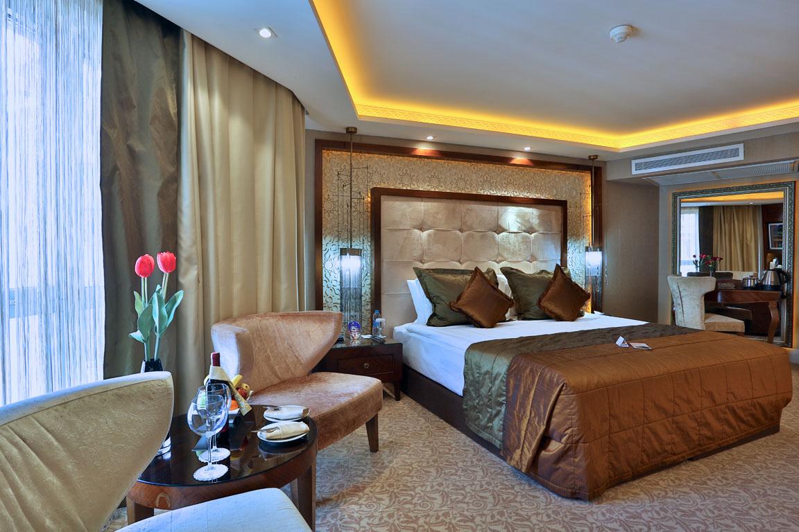 Hotel Zurich 4*