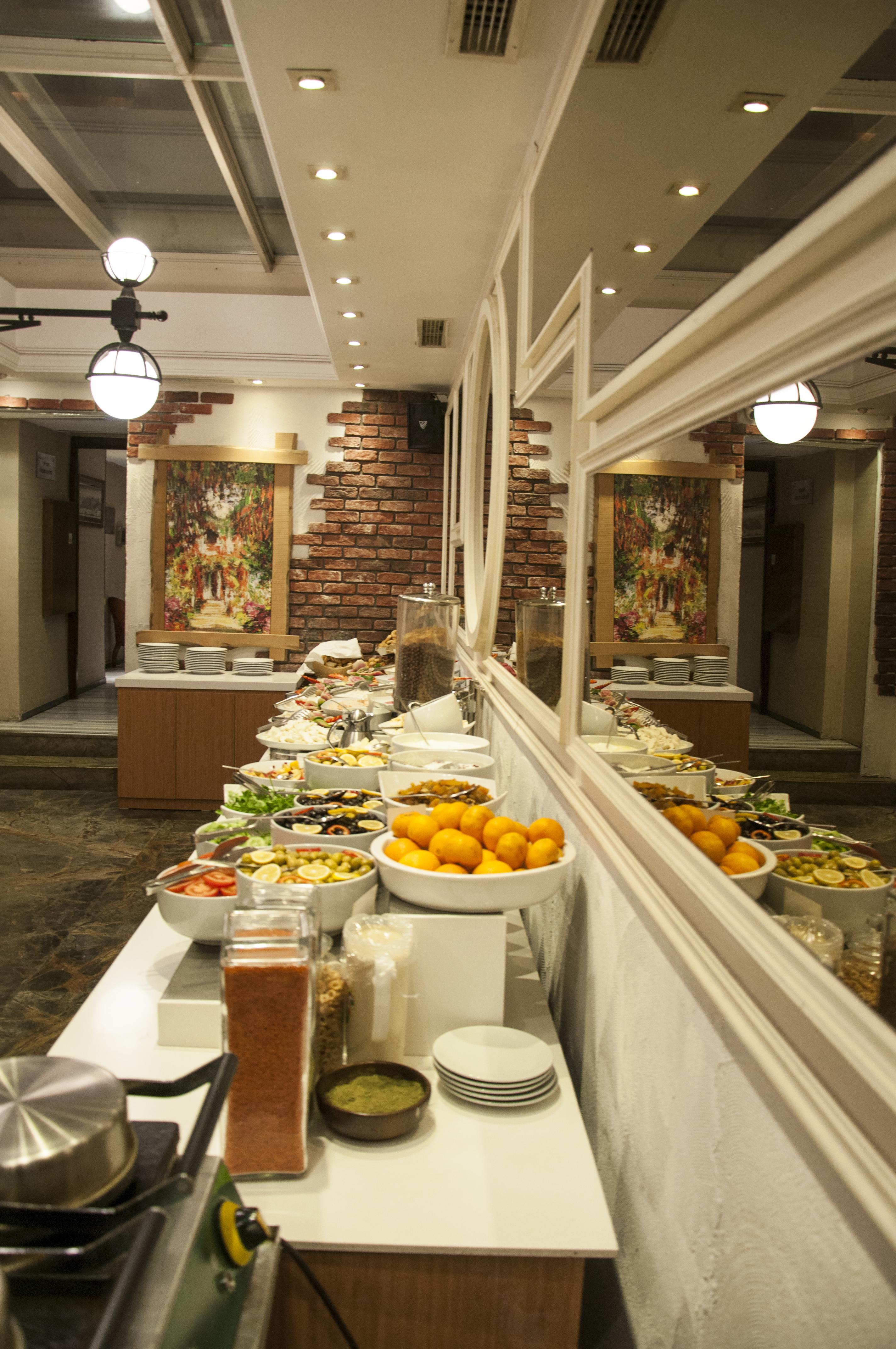 Hotel Pera Tulip & 4*
