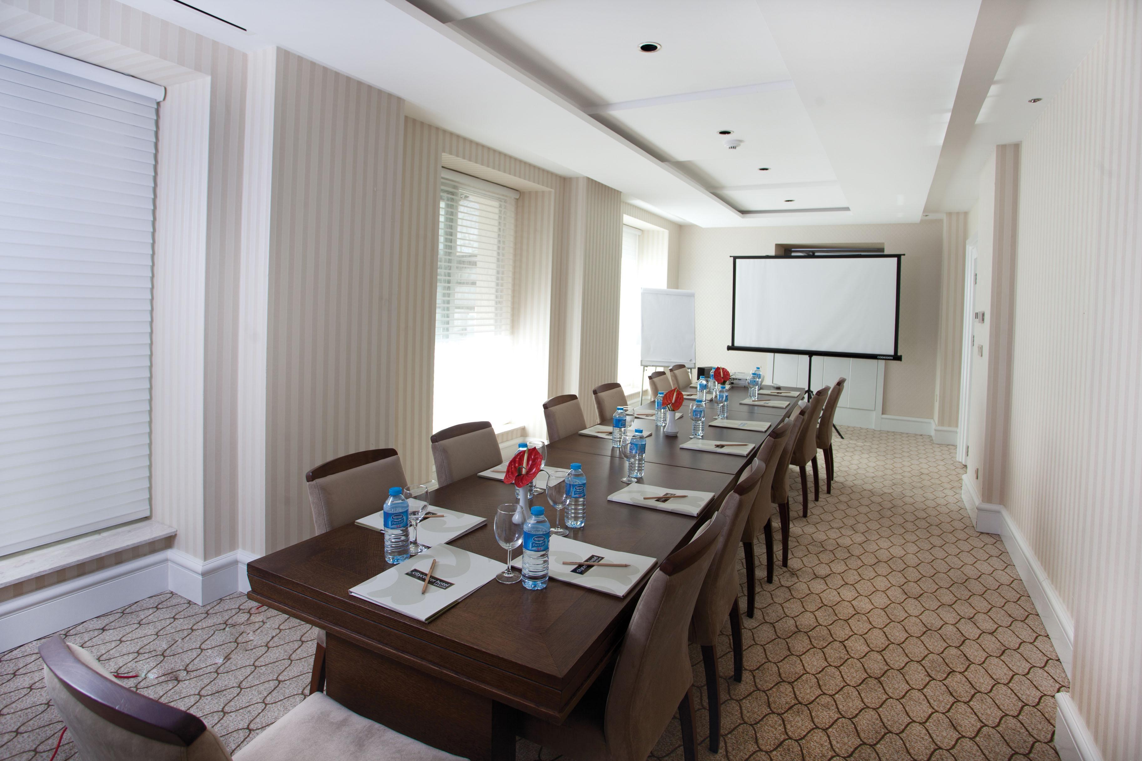Center Taksim 4*