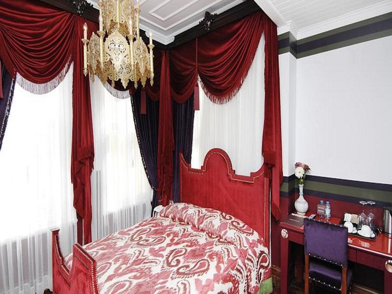 Hotel Premist Sultanahmet 4*