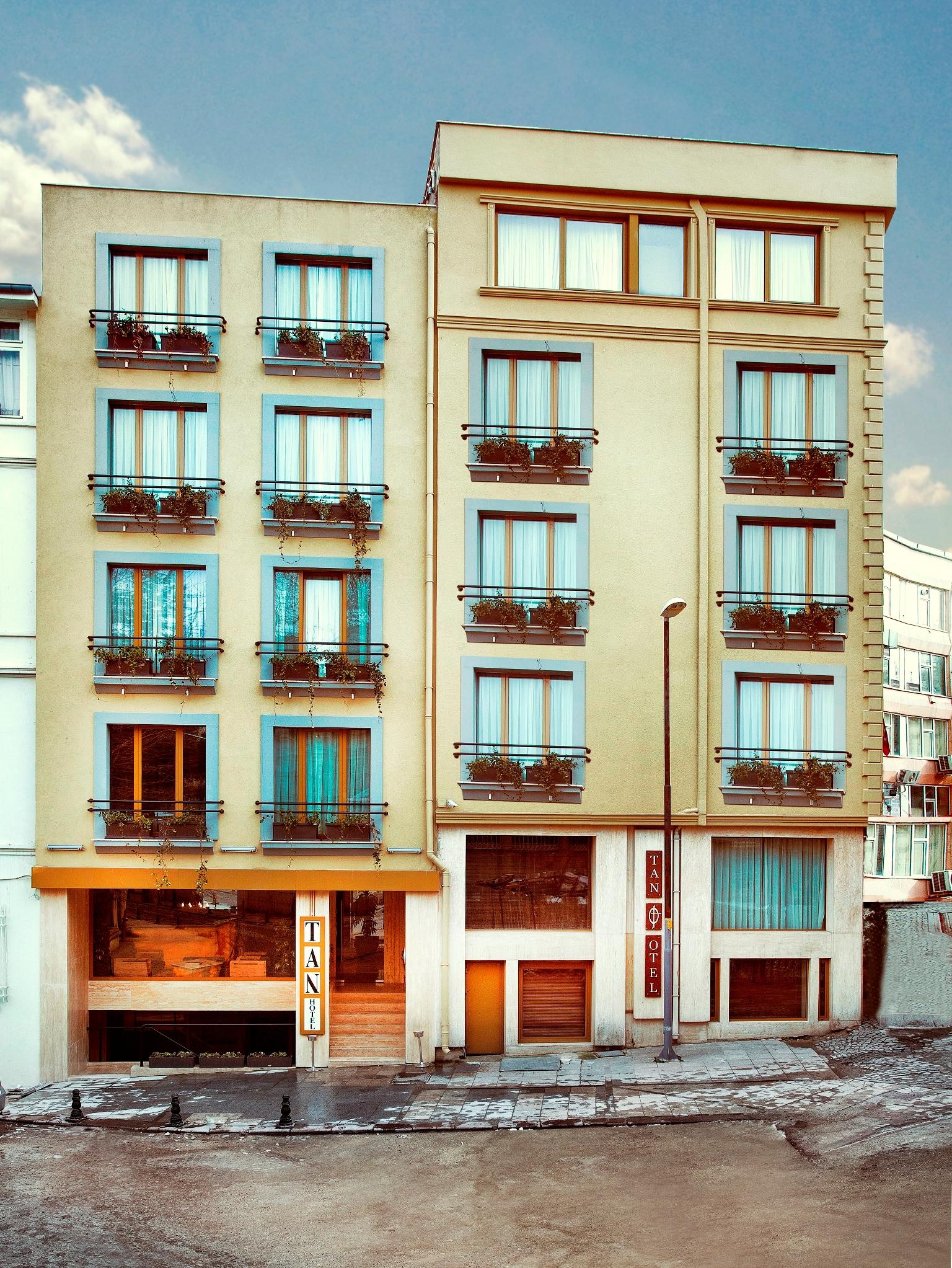 Tan - Special Category 4* Istambul