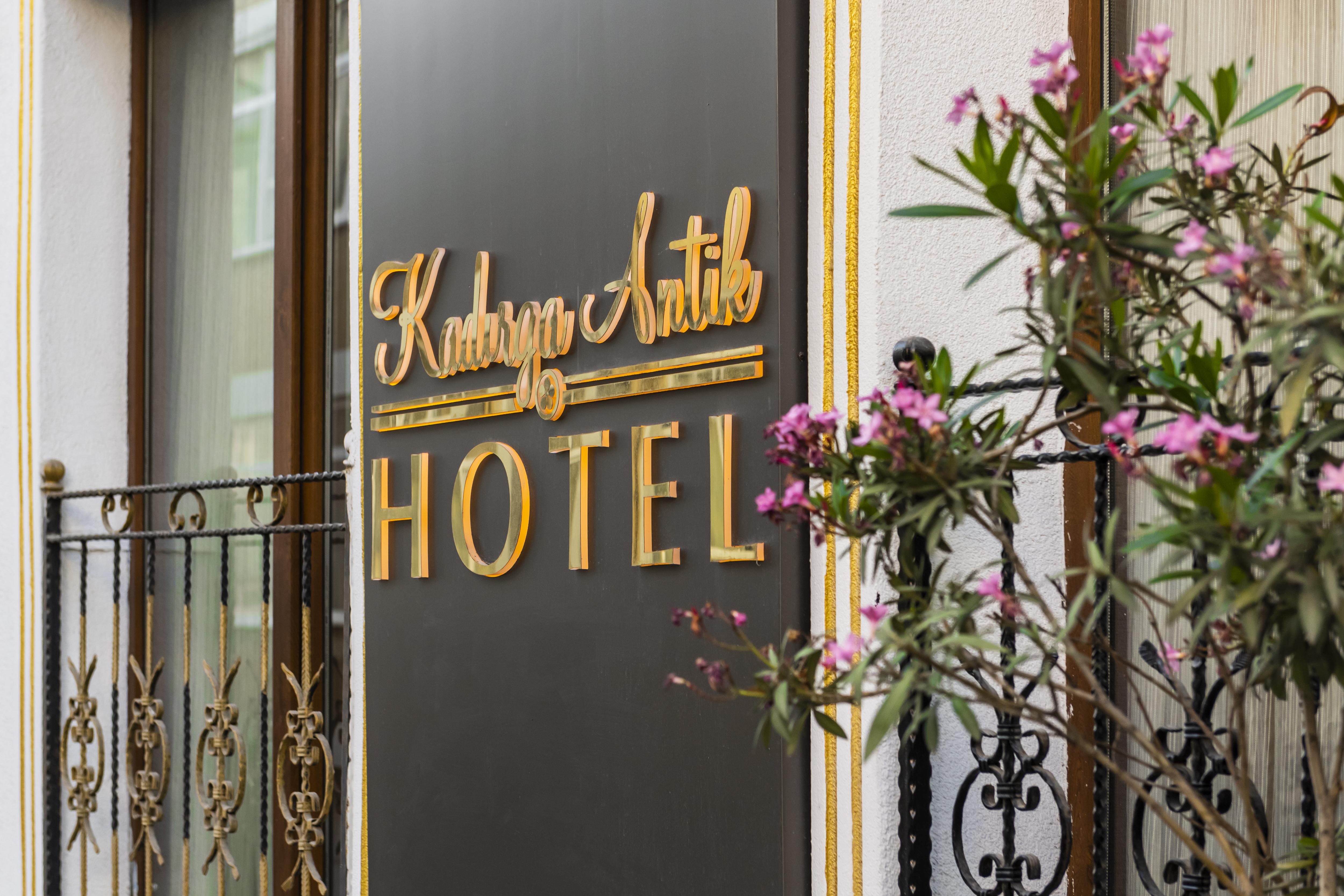 Kadirga Antik Otel 3*