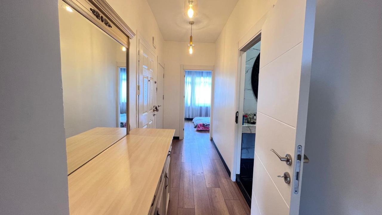 Apartment New Renovated 3 Bedroom 2 Bathroom Laleli *