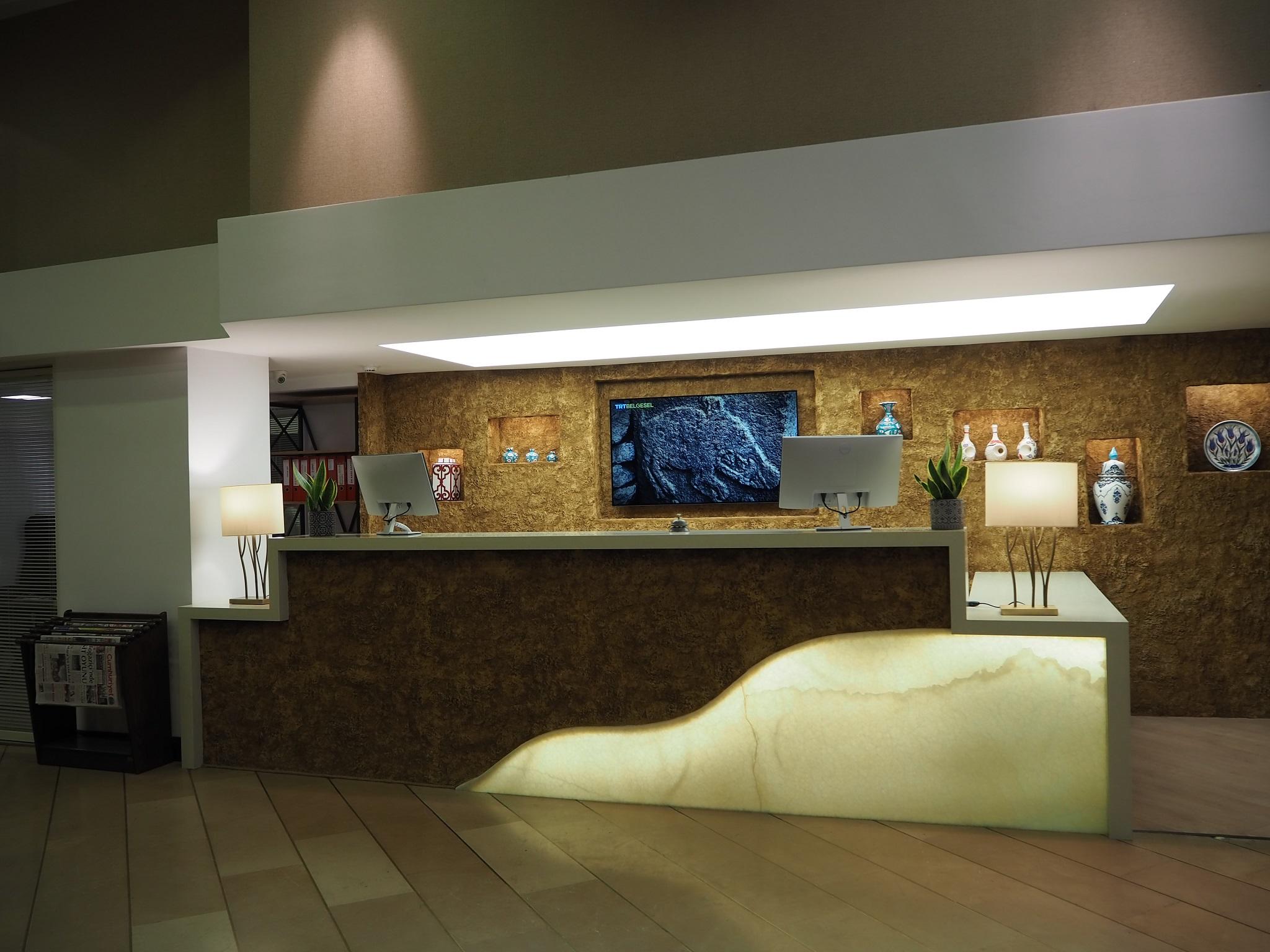 Antik Hotel 4*