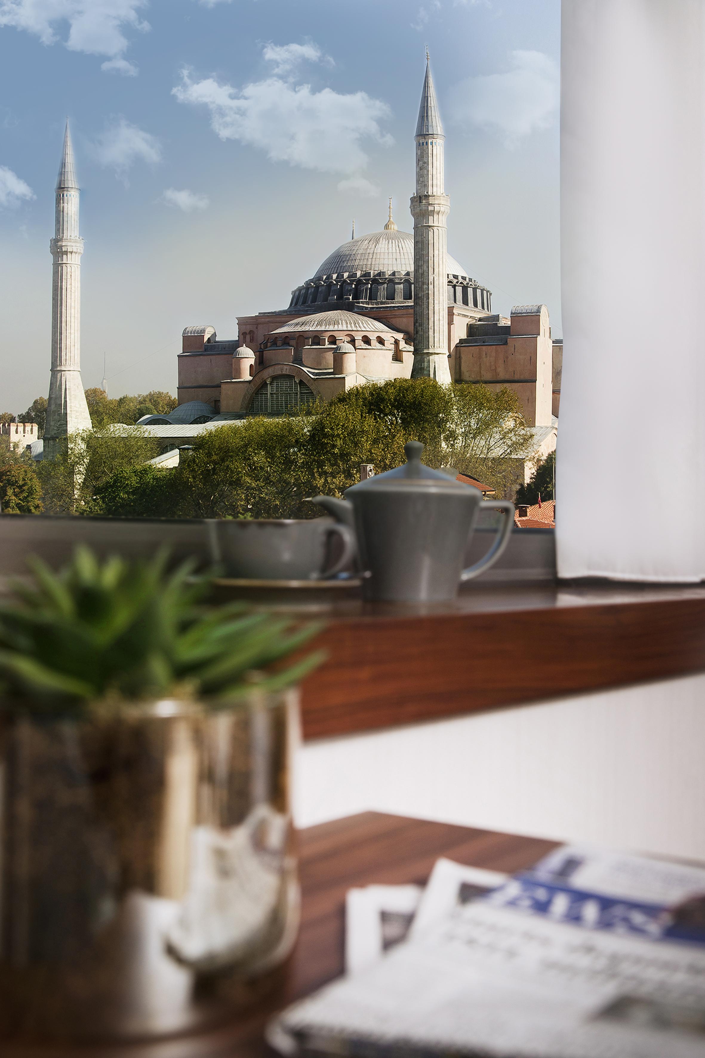 Vogue Supreme Hotel 5*