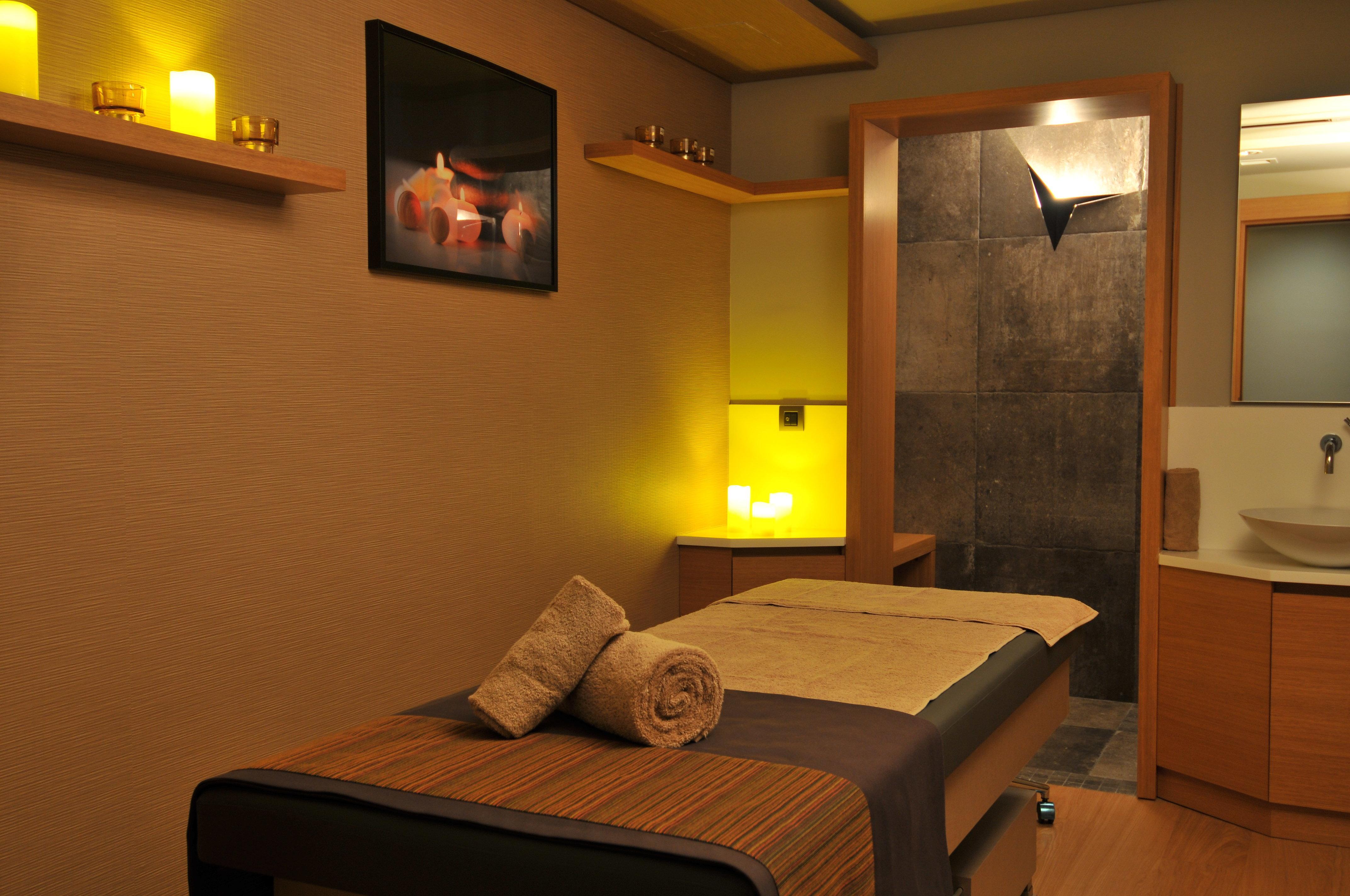 Hotel - Kadikoy By Ihg 4*