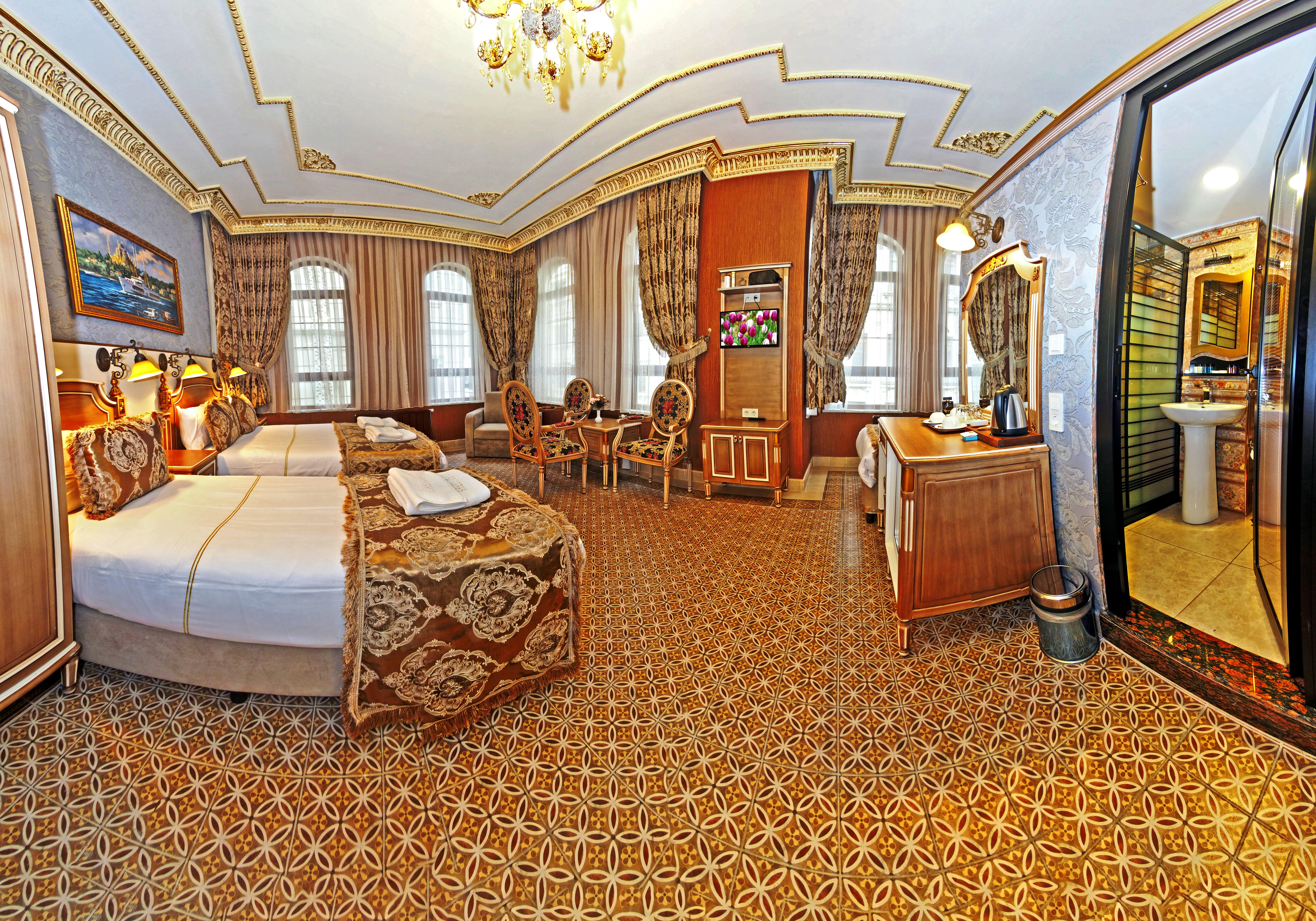 Sirkeci Gar 3*