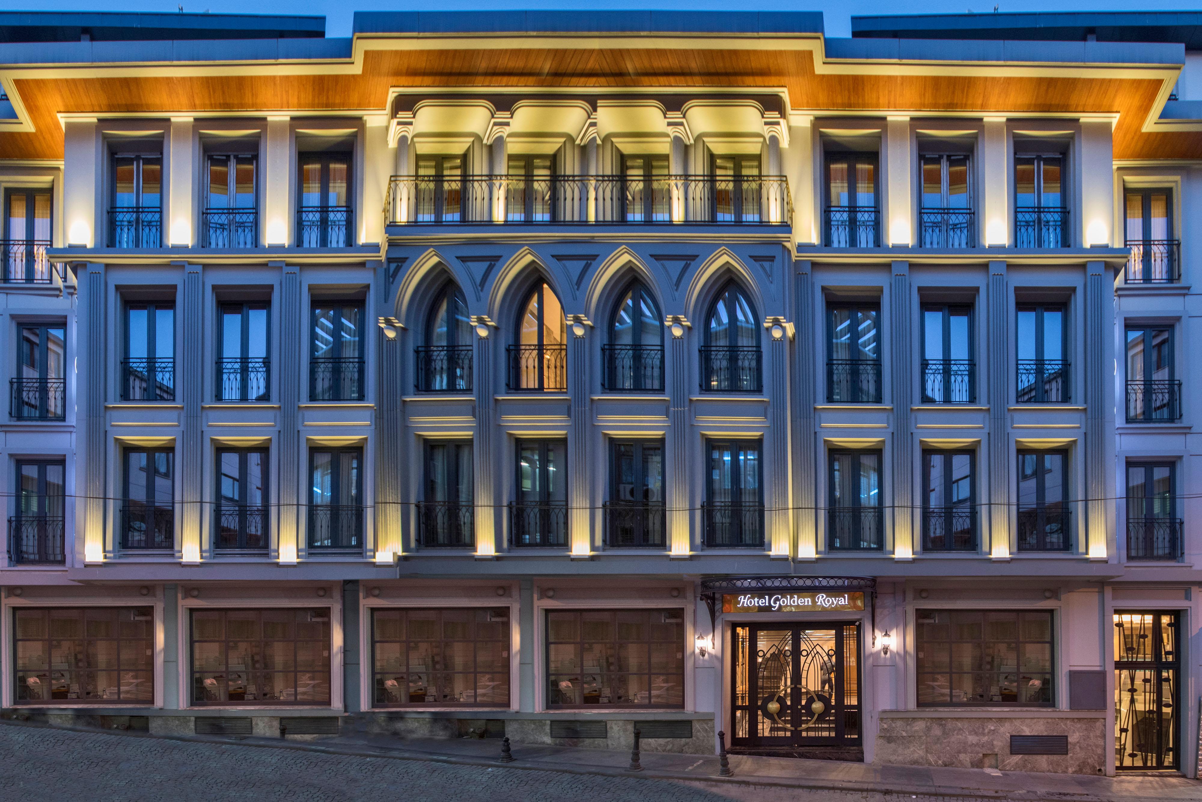 Golden Royal & Hotel