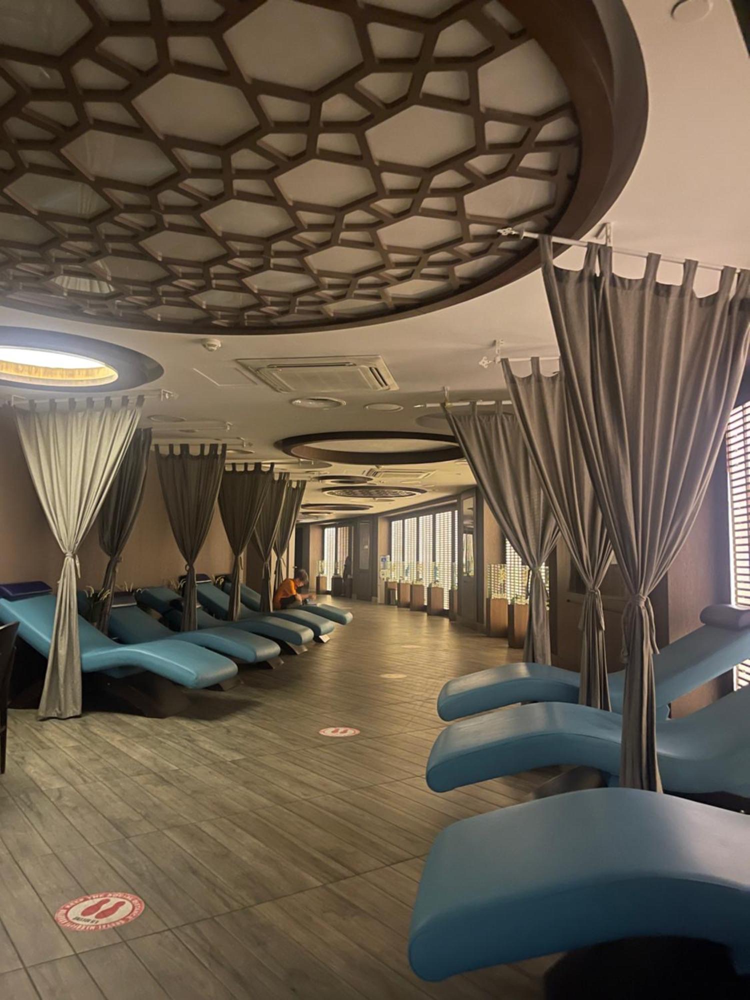 Dans Pullman Istanbul