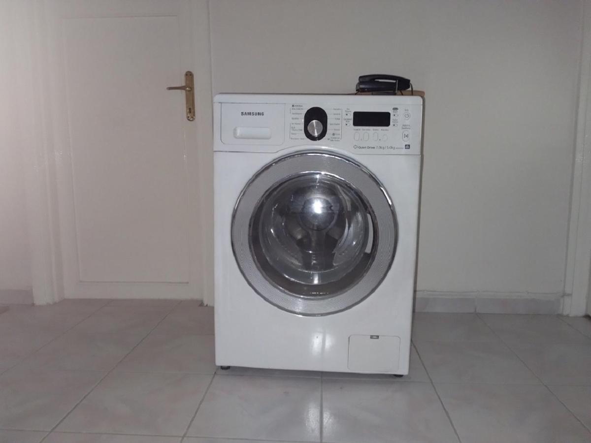 Privatunterkunft Feeling At In Center 5 Minutes Walk To The Atakoey Metro Station & Metrobus