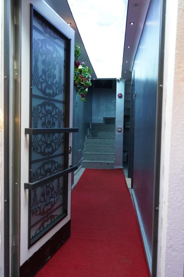 Middle Village Aparthotel Istanbul