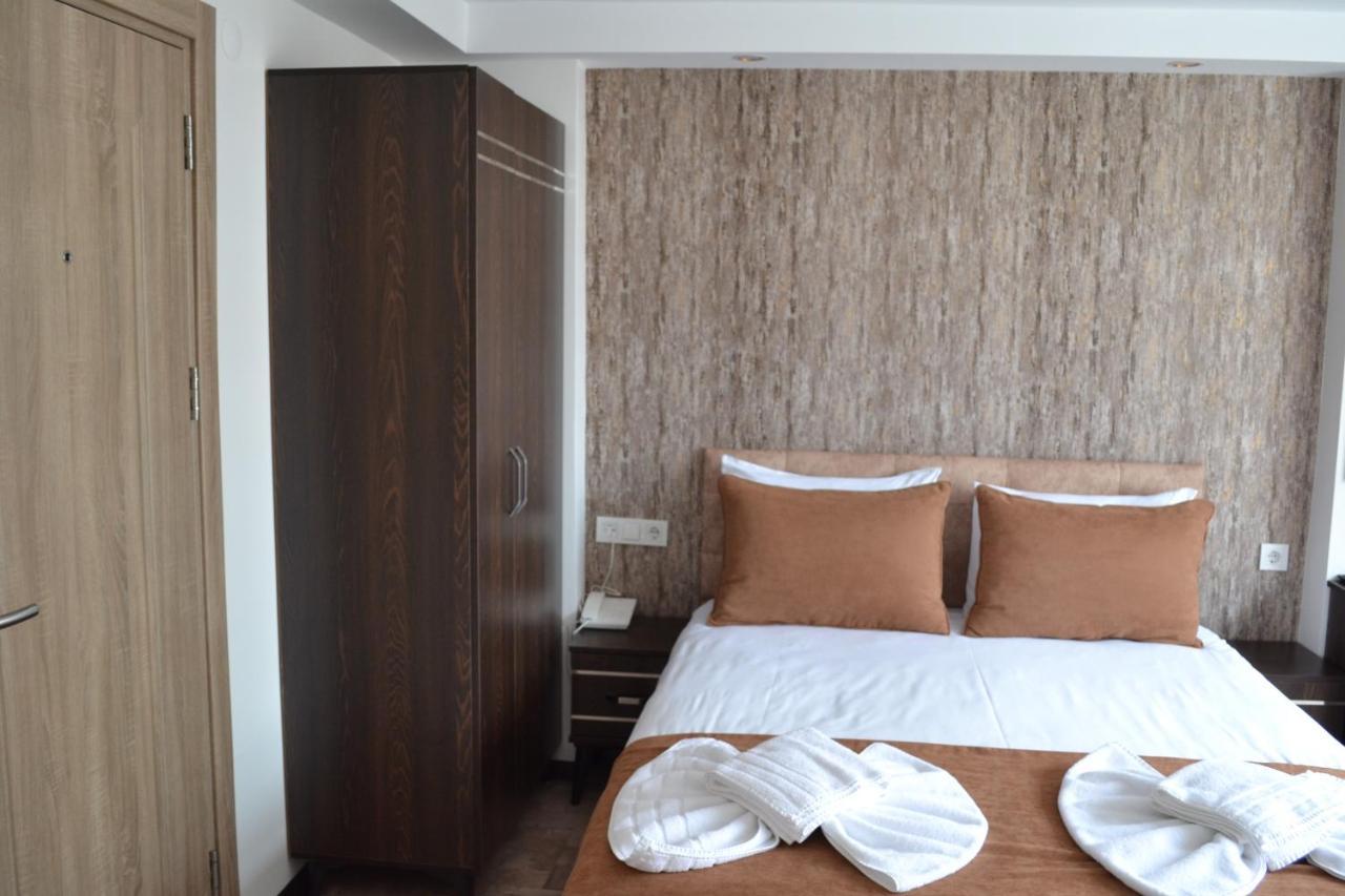Otel Global 2022 *