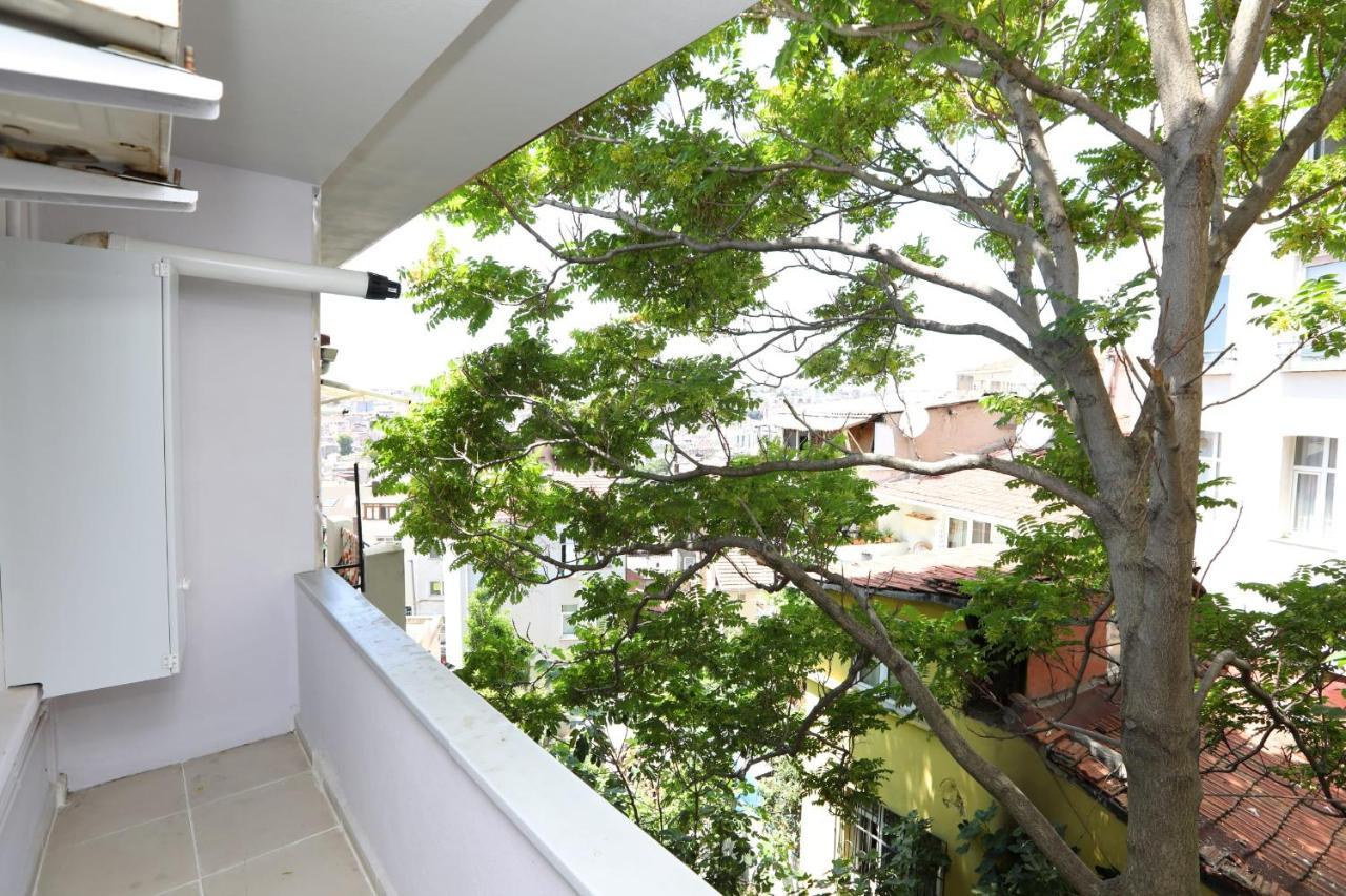 Flat With Balcony And Shared Terrace In Beyoglu Apartamento Istambul