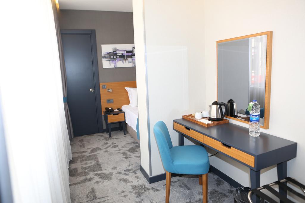 Hotel Sapko Airport 3*