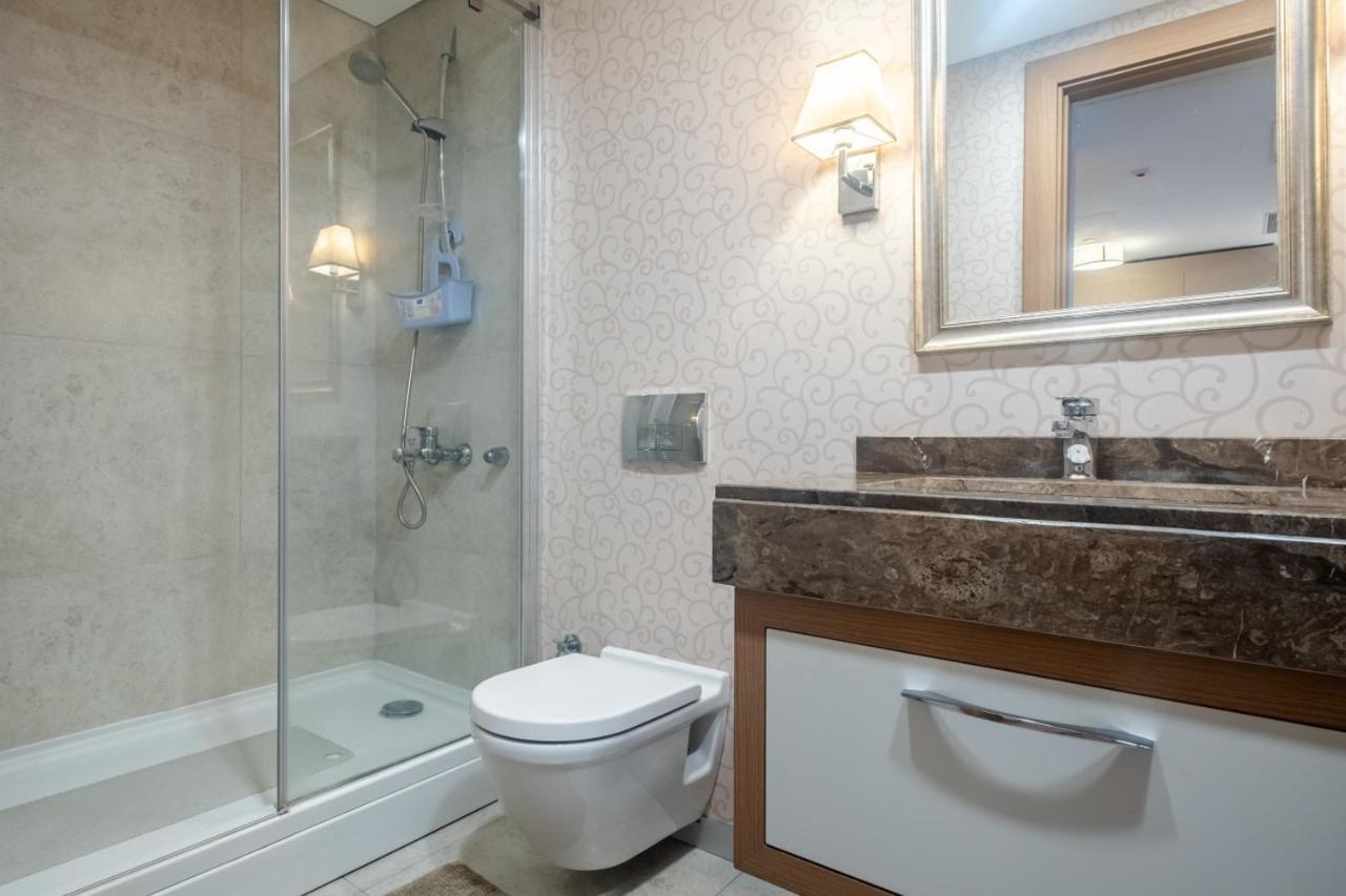Luxurious Flat With City View In Maslak Apartment *