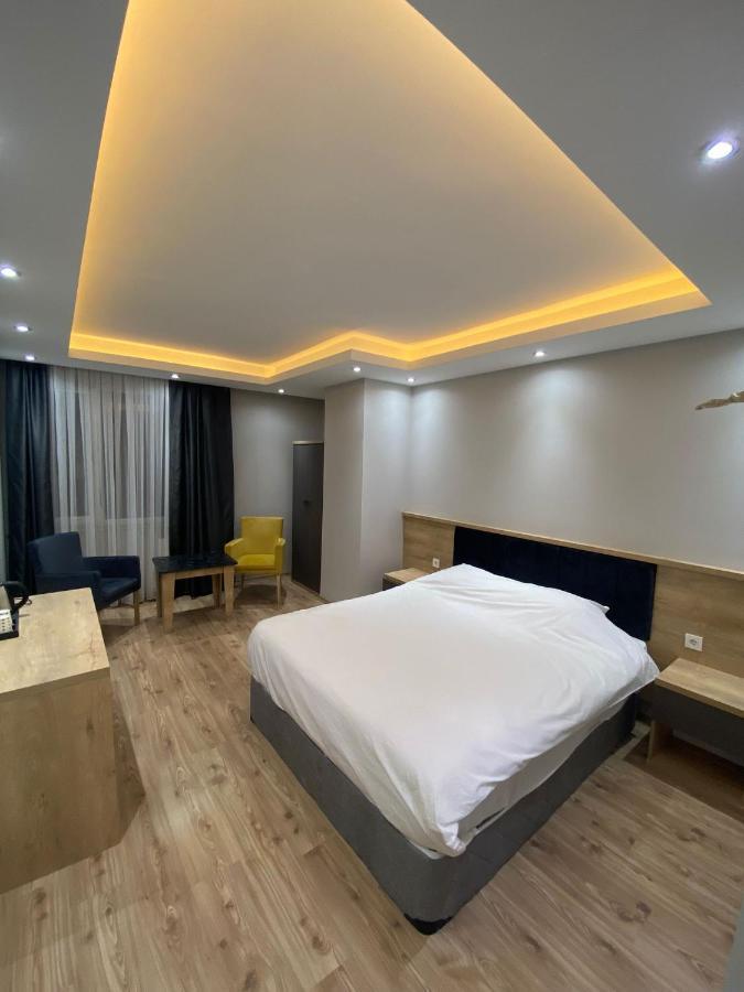 Hotel Asem Palace *